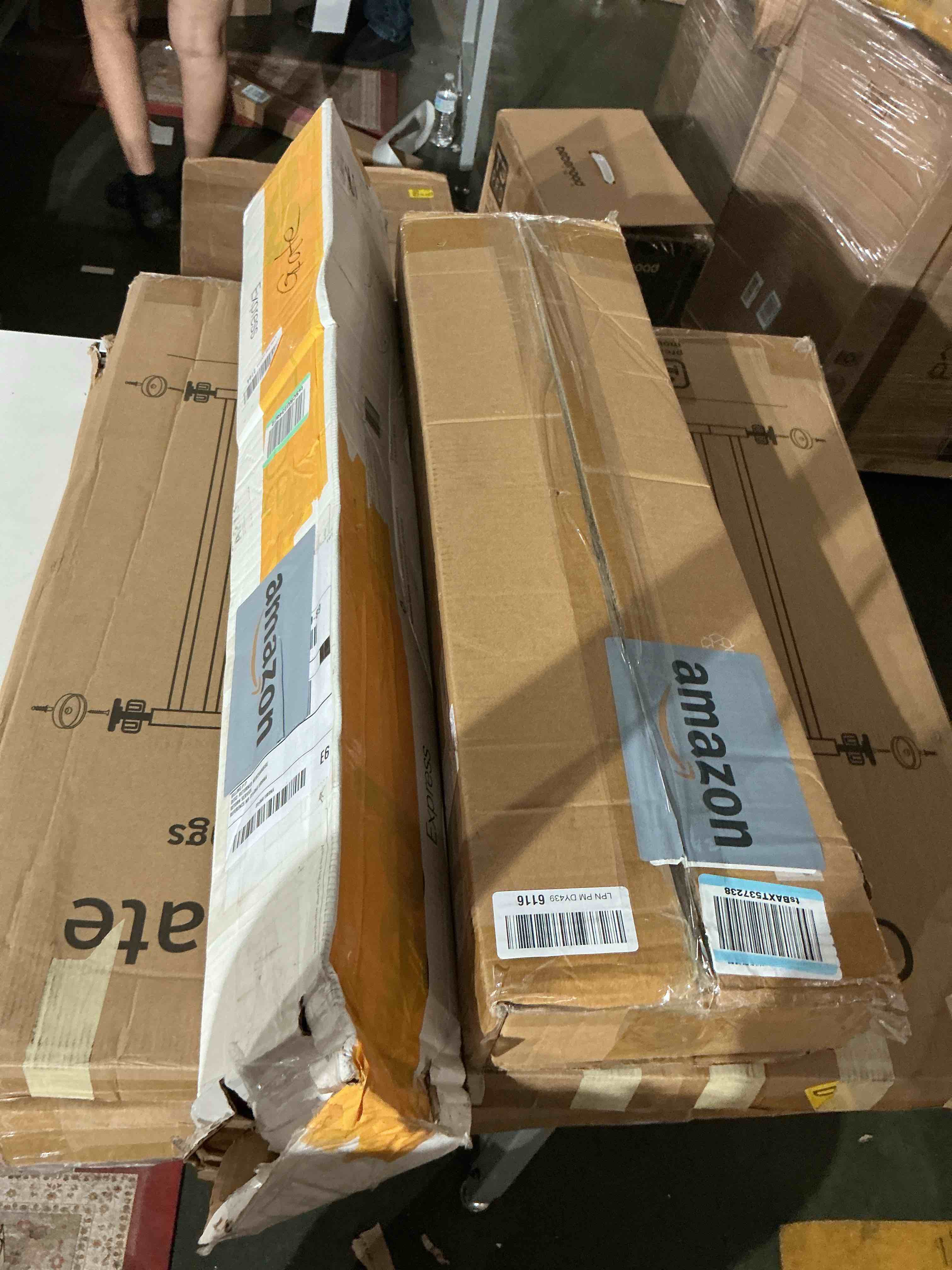https://s3.amazonaws.com/lotting-images-prod/bidfta/TEA3438431_1755093295142.jpeg