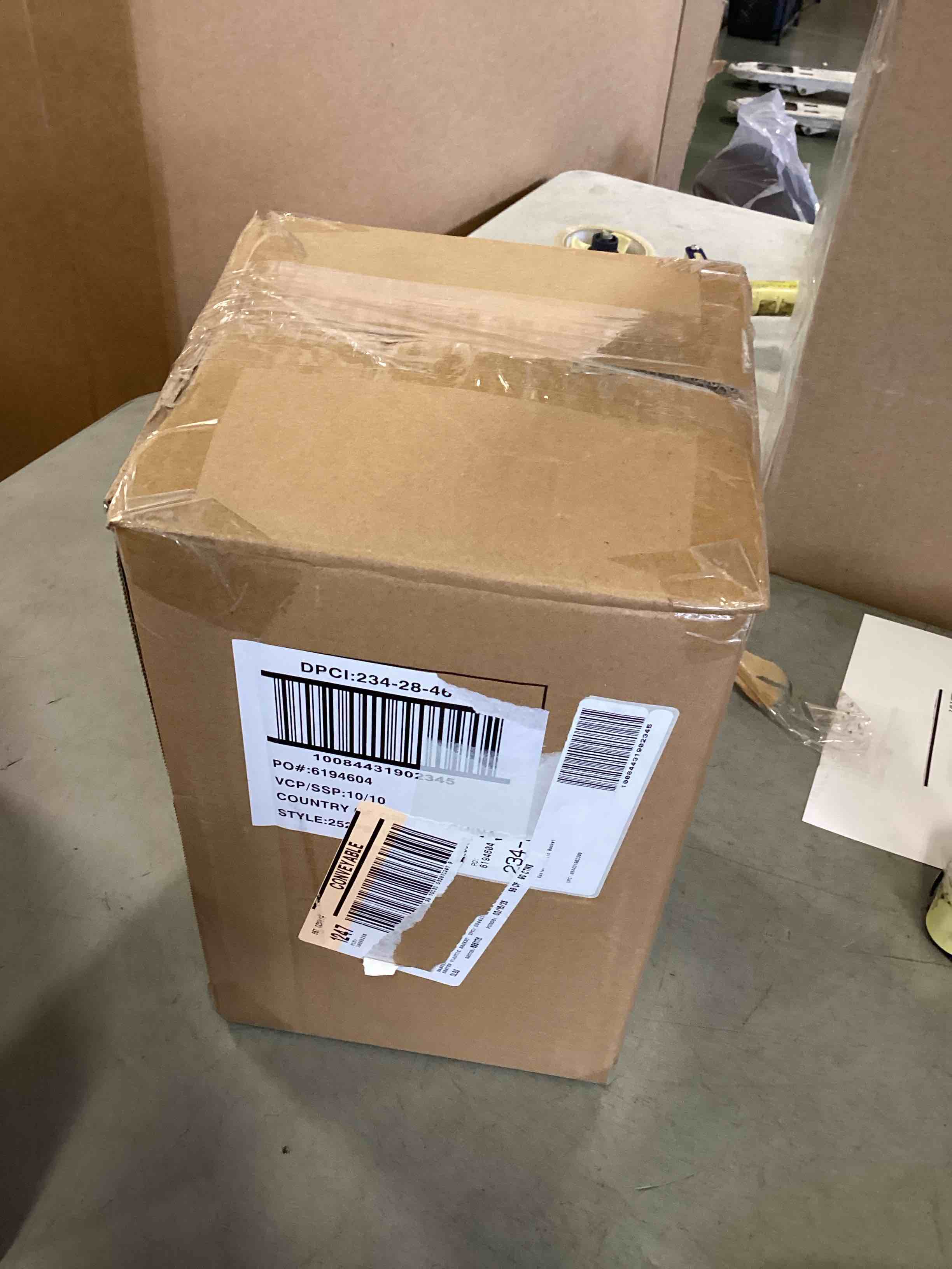 https://s3.amazonaws.com/lotting-images-prod/bidfta/TEA3453011_1751038235428.jpeg