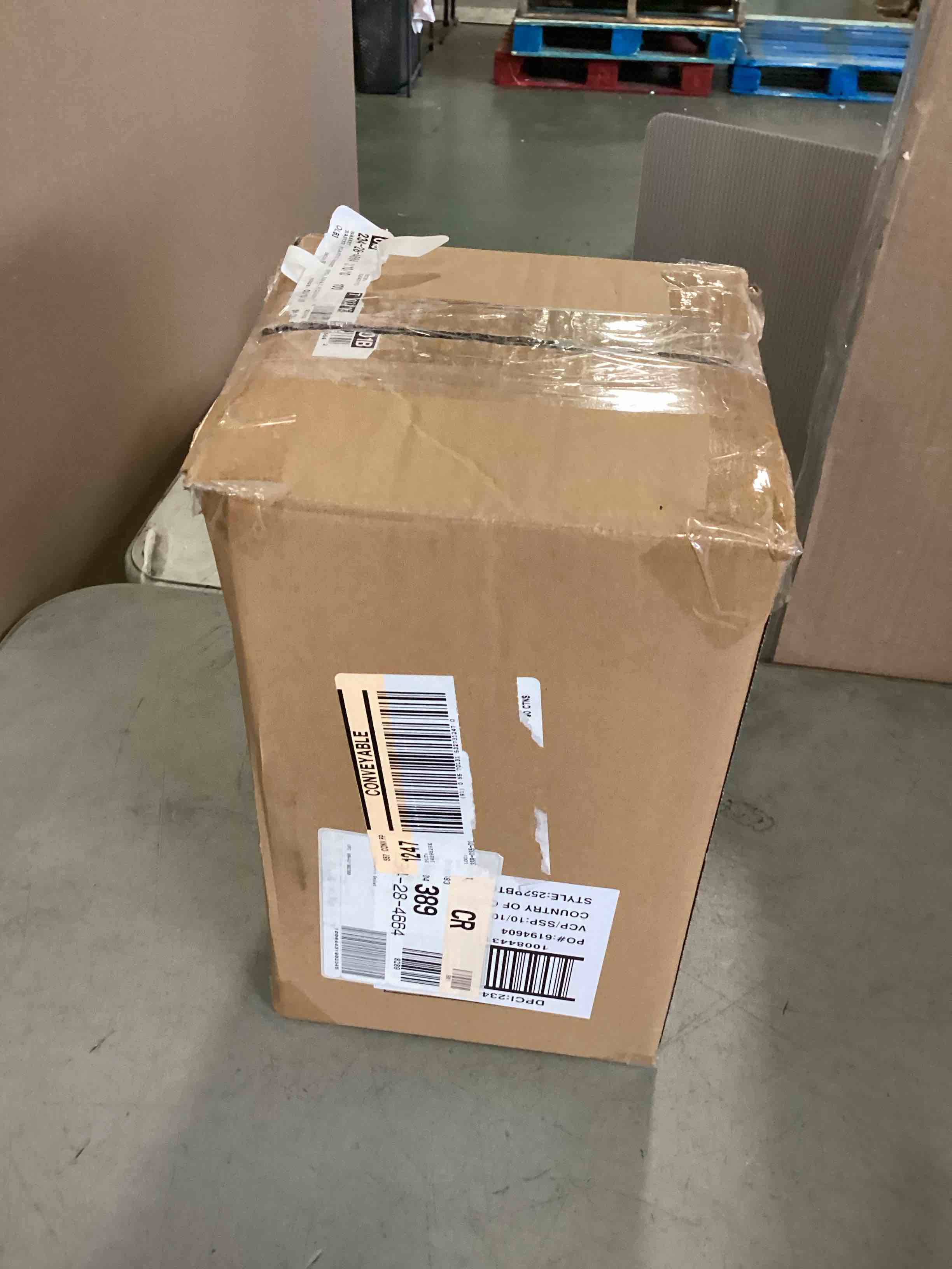 https://s3.amazonaws.com/lotting-images-prod/bidfta/TEA3453029_1751052582358.jpeg