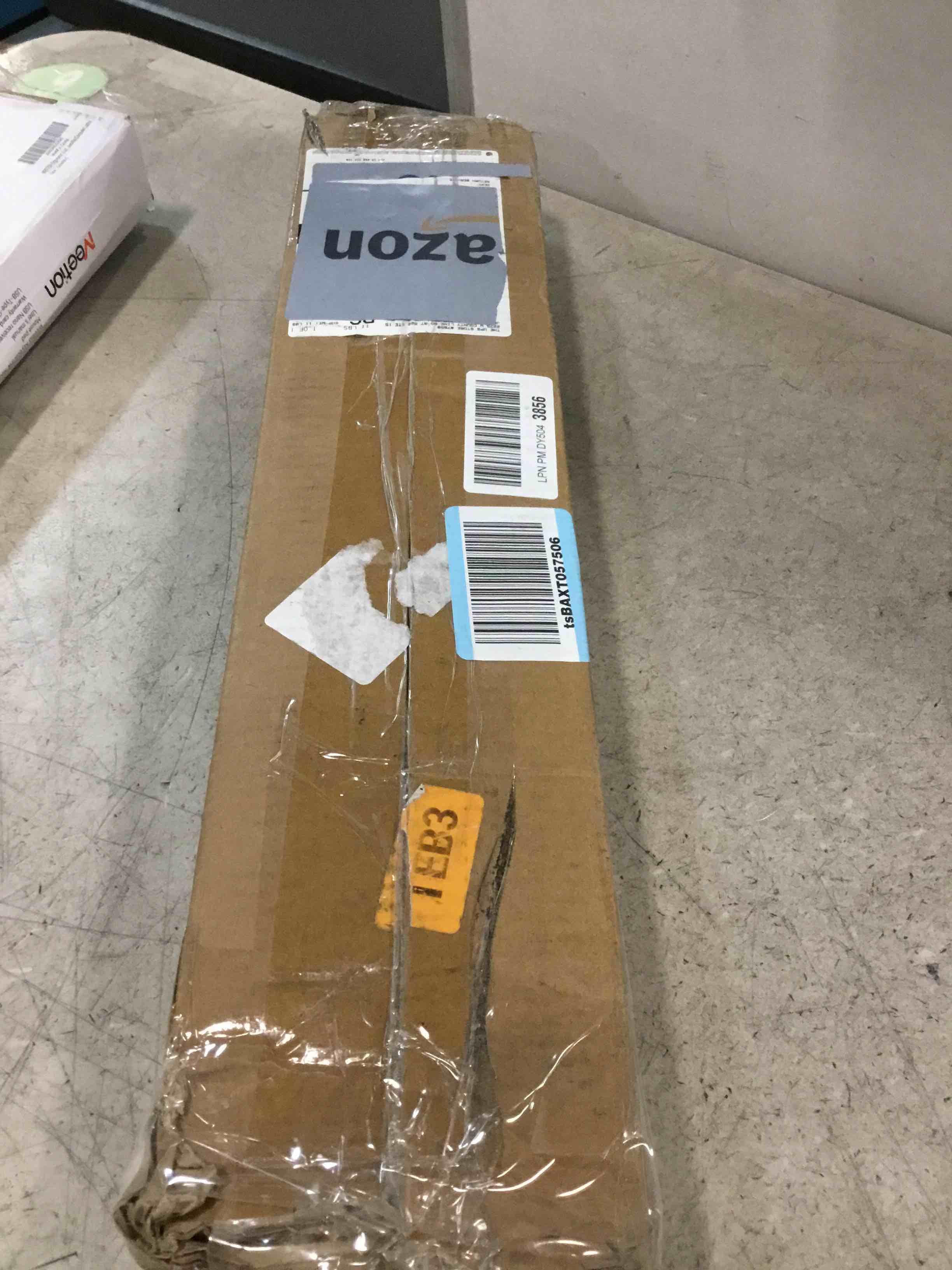 https://s3.amazonaws.com/lotting-images-prod/bidfta/TEA3457403_1749482833002.jpeg