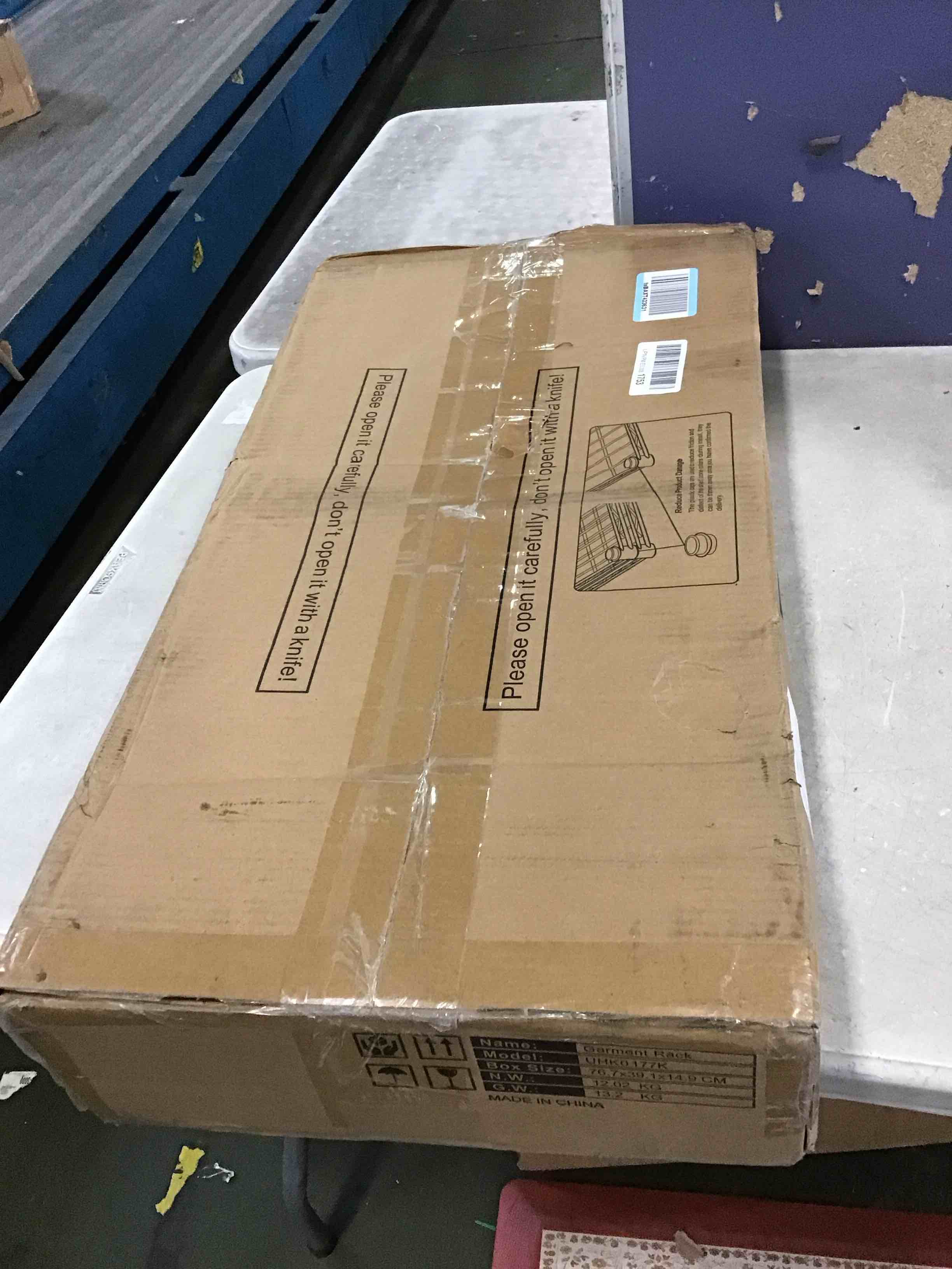 https://s3.amazonaws.com/lotting-images-prod/bidfta/TEA3458936_1750261698279.jpeg