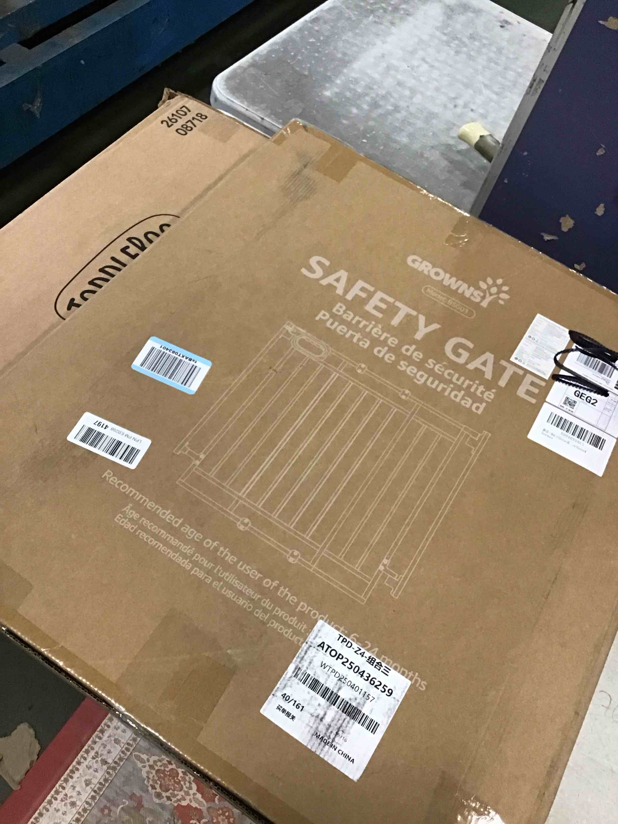 https://s3.amazonaws.com/lotting-images-prod/bidfta/TEA3458951_1750264008839.jpeg