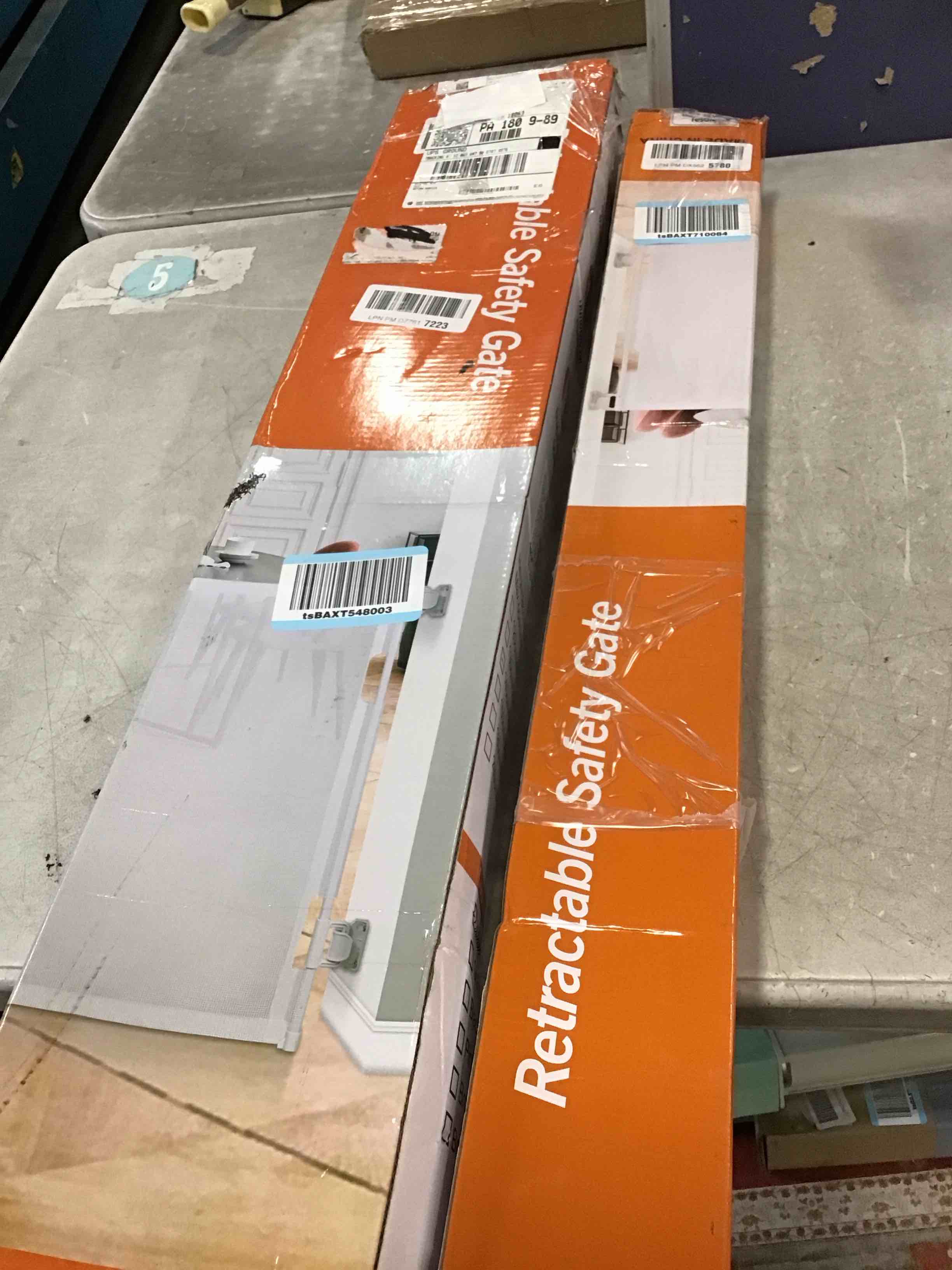 https://s3.amazonaws.com/lotting-images-prod/bidfta/TEA3459006_1750275979689.jpeg