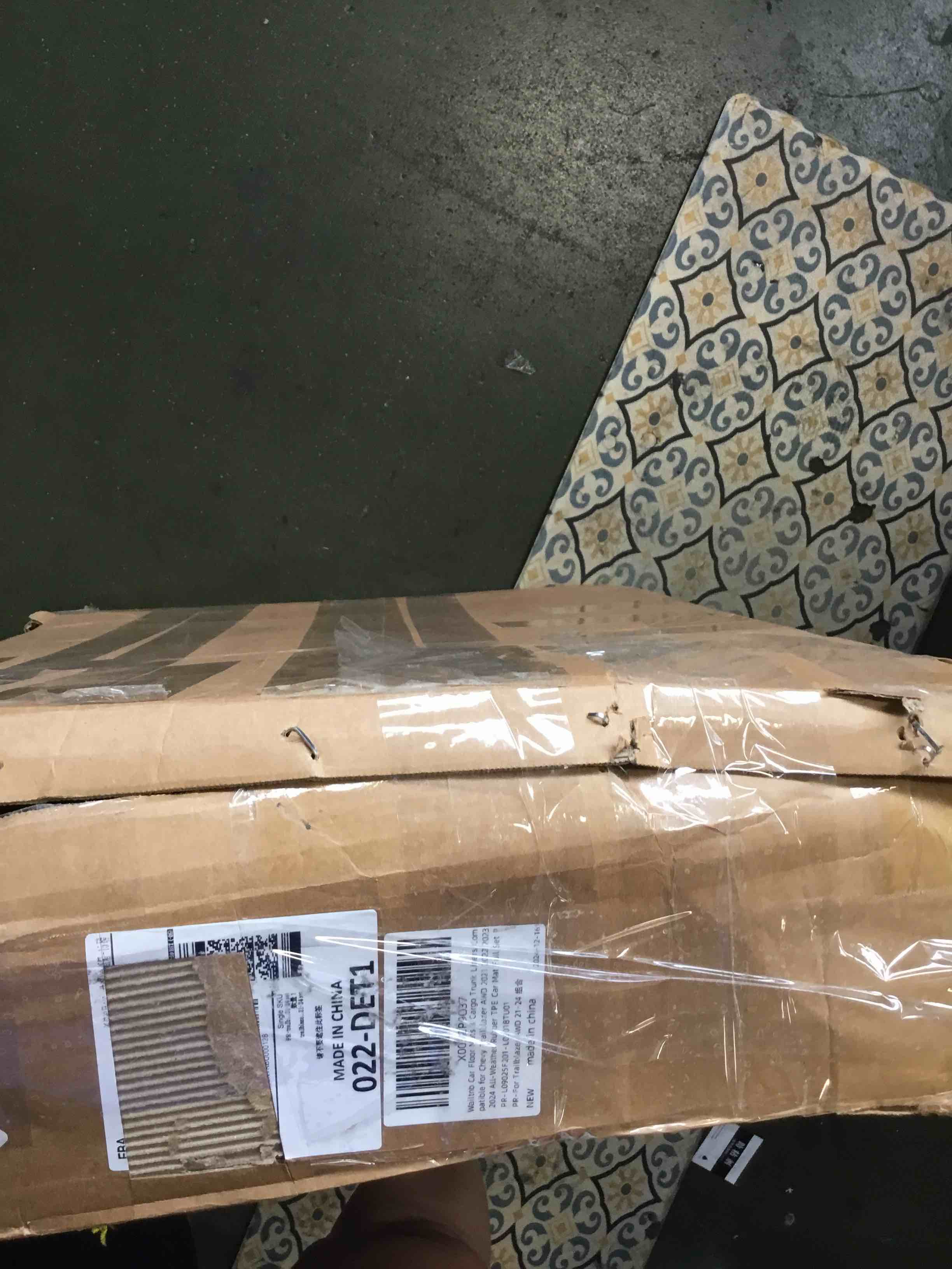 https://s3.amazonaws.com/lotting-images-prod/bidfta/TEA3460007_1750167403375.jpeg