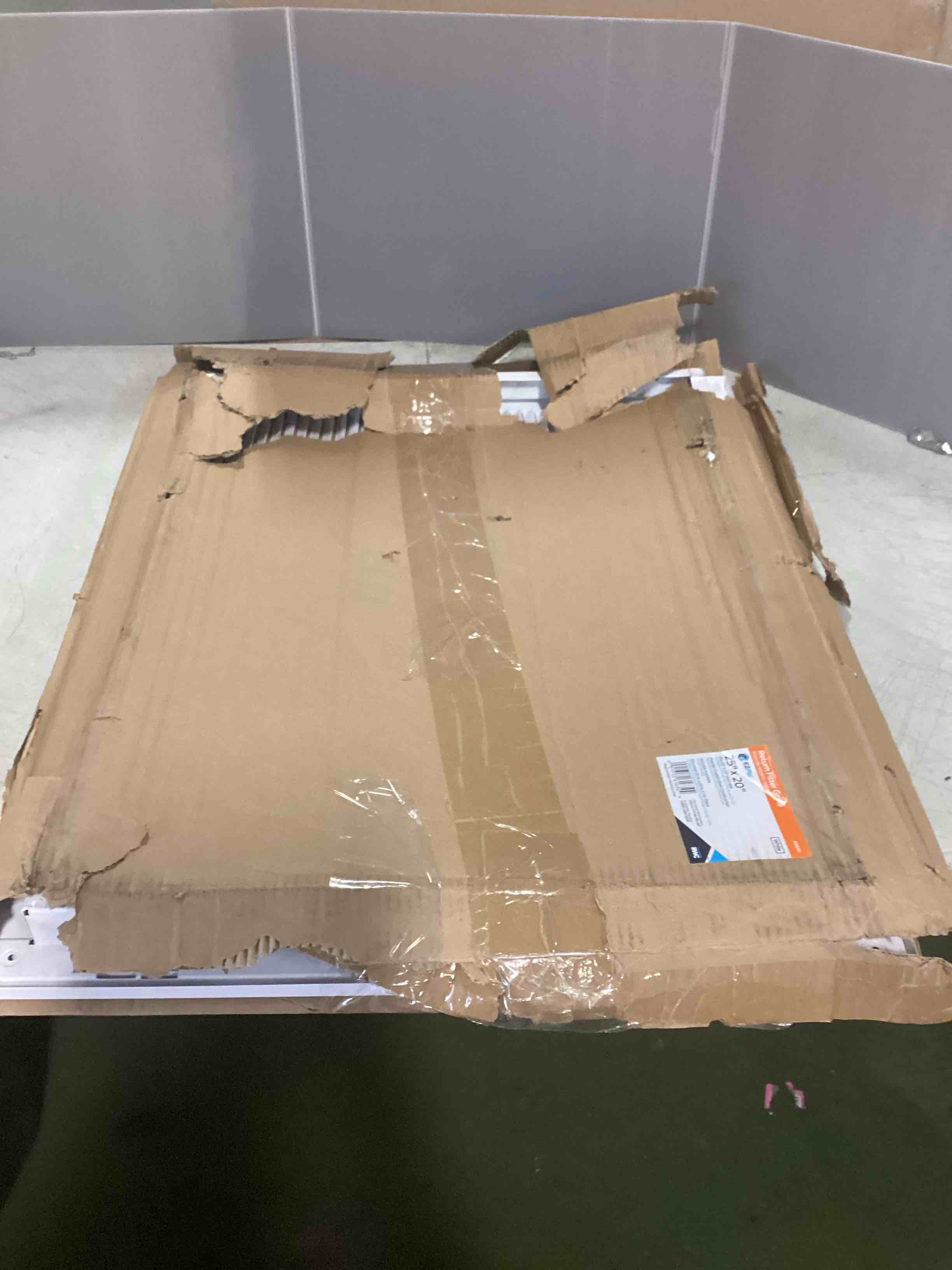 https://s3.amazonaws.com/lotting-images-prod/bidfta/TEA3460740_1751285444262.jpeg