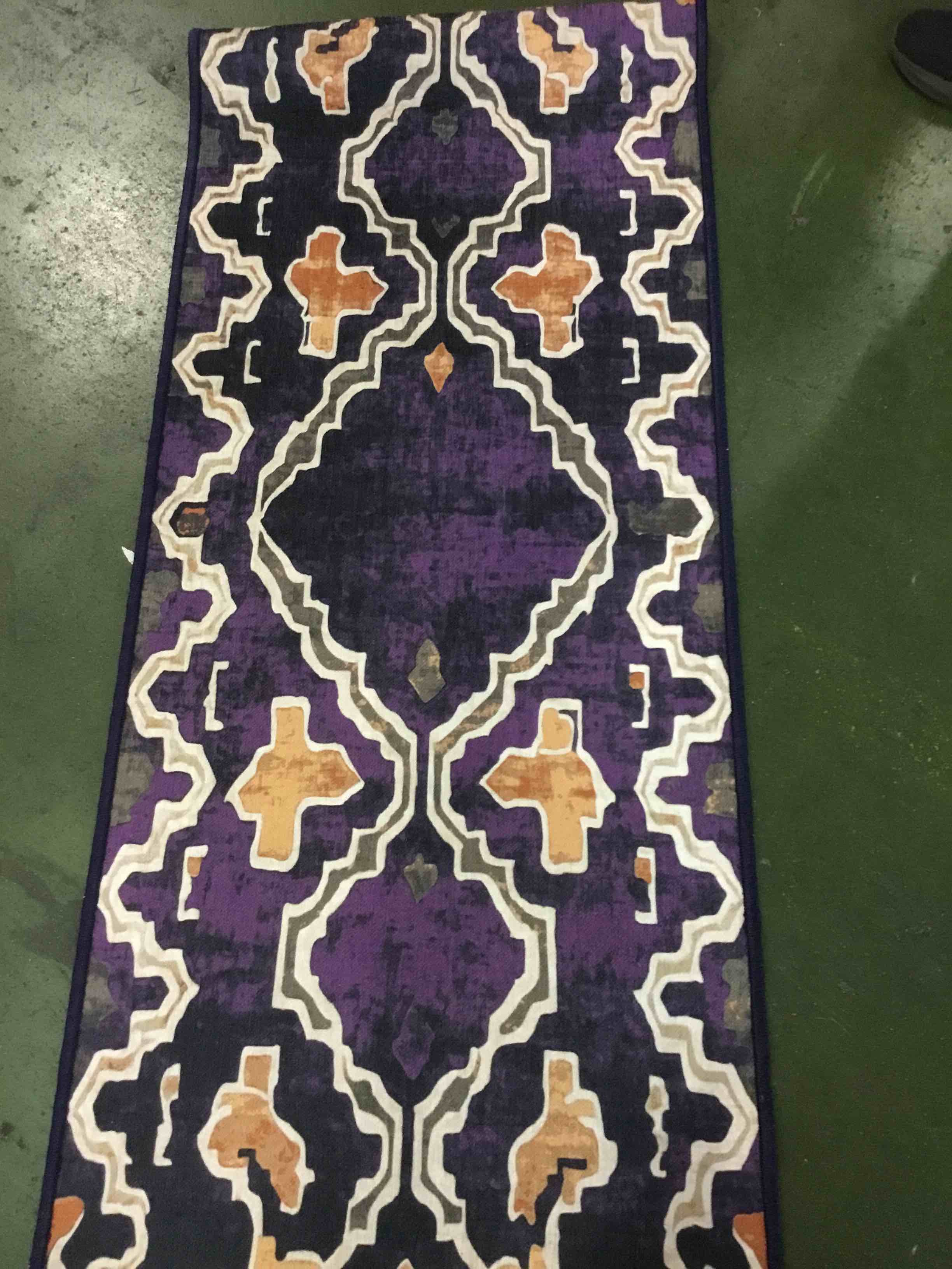machine washable purple area rug  4’ 11’x2’ 