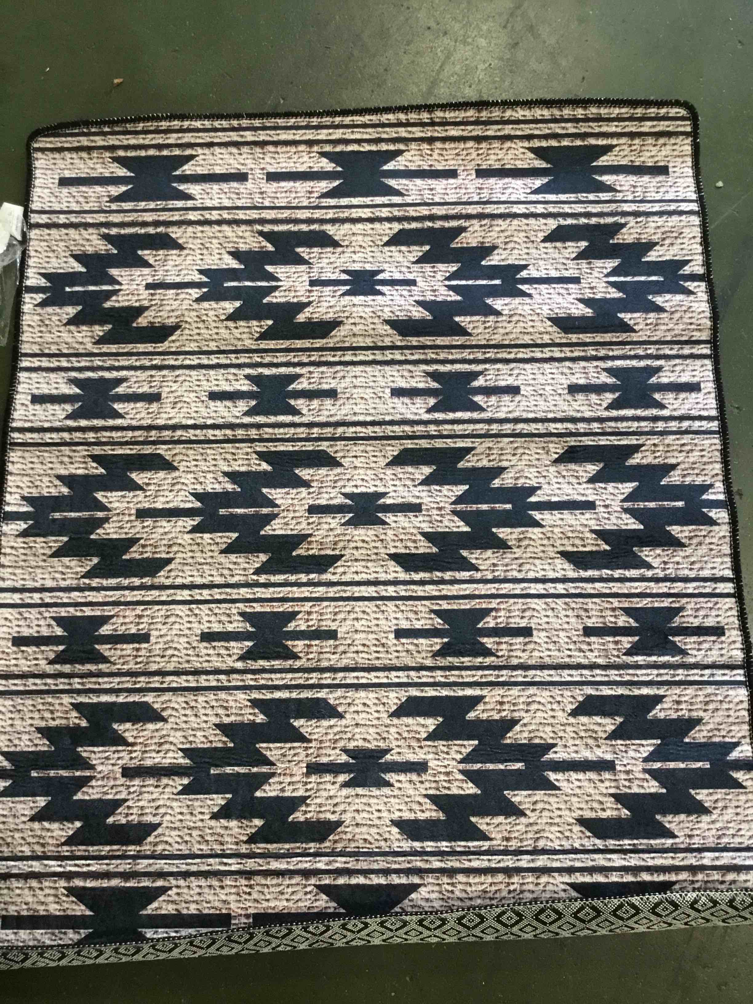 Geometric Area Rug, Boho Rug Runner 2’7’x2’3