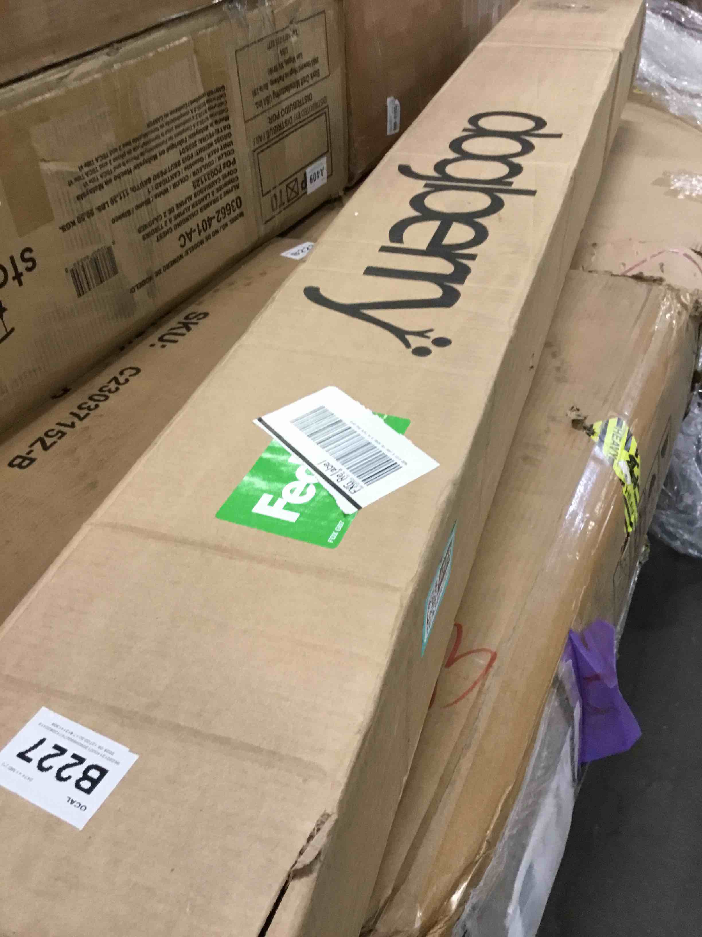 https://s3.amazonaws.com/lotting-images-prod/bidfta/TEA3464723_1750171008880.jpeg