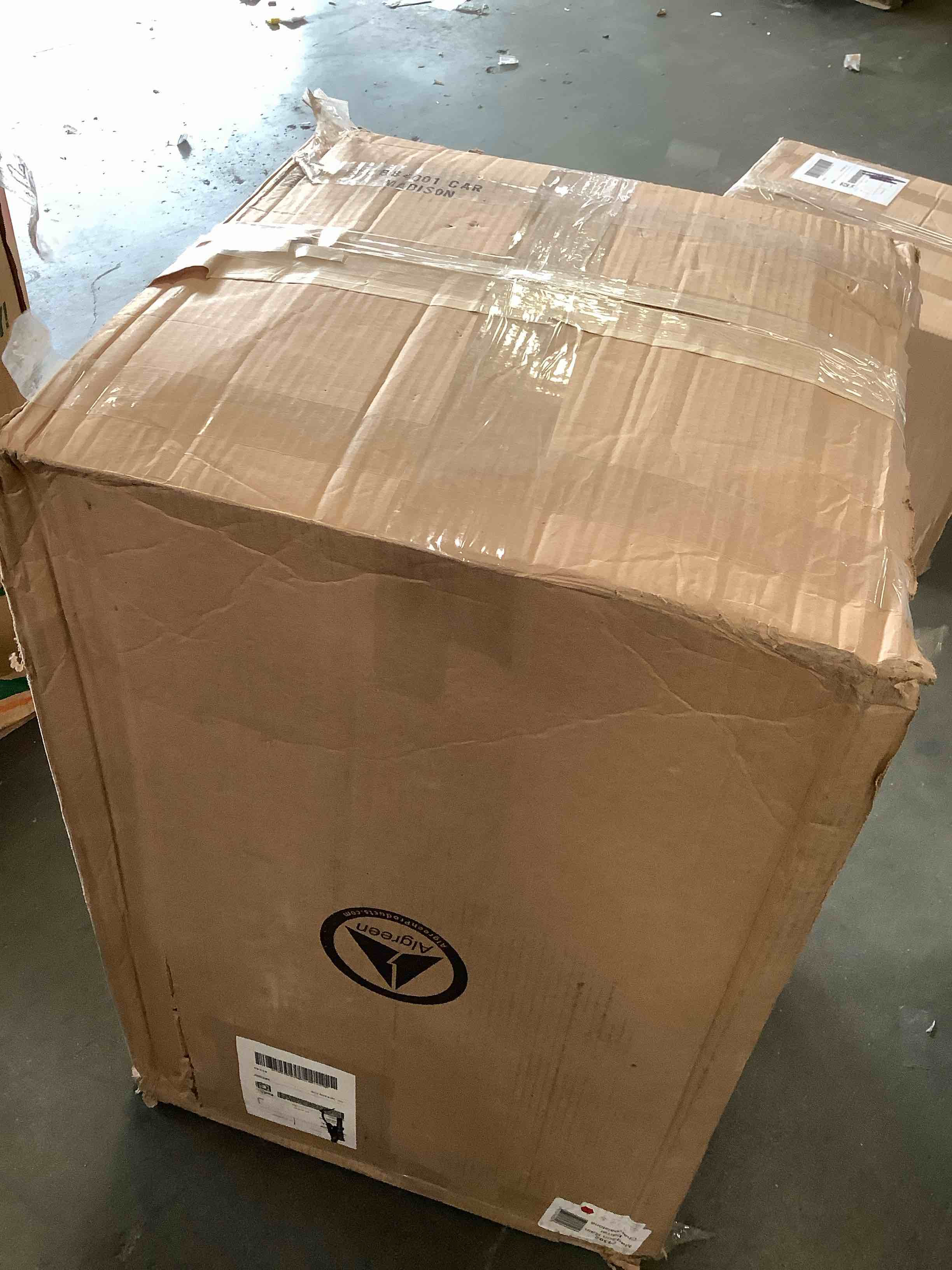 https://s3.amazonaws.com/lotting-images-prod/bidfta/TEA3465489_1750940877658.jpeg
