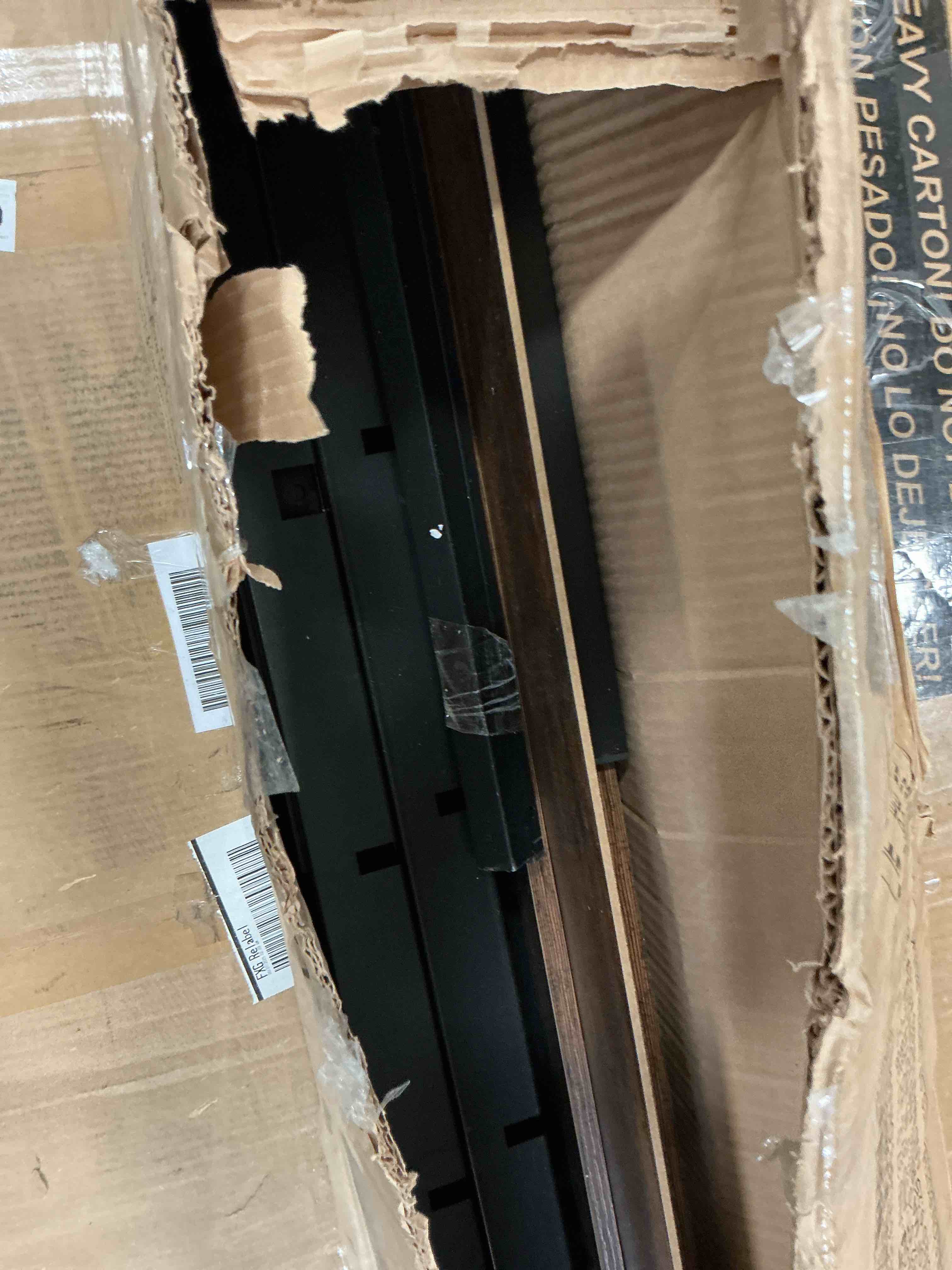 https://s3.amazonaws.com/lotting-images-prod/bidfta/TEA3465908_1751892734606.jpeg