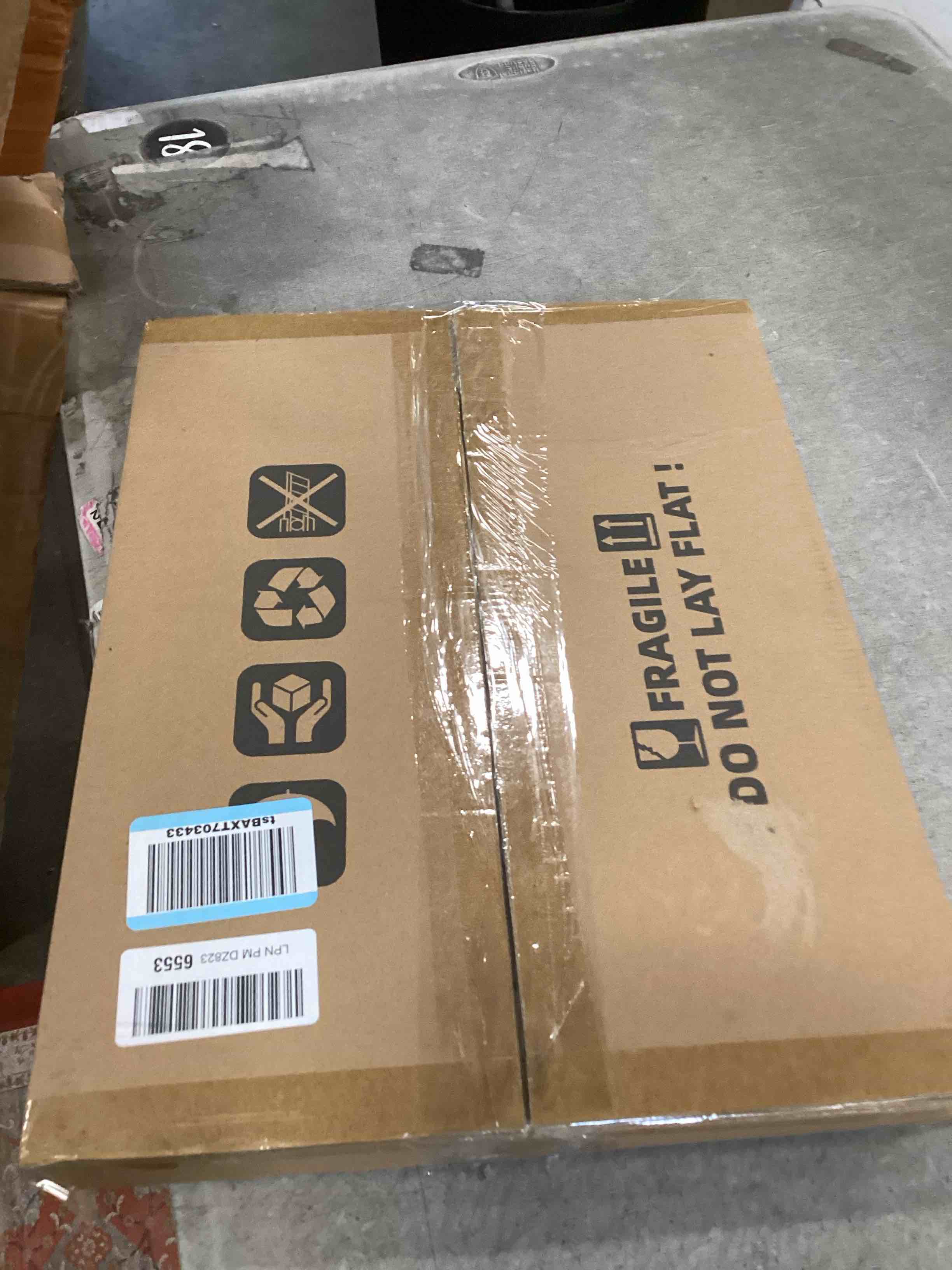 https://s3.amazonaws.com/lotting-images-prod/bidfta/TEA3467194_1749662897766.jpeg