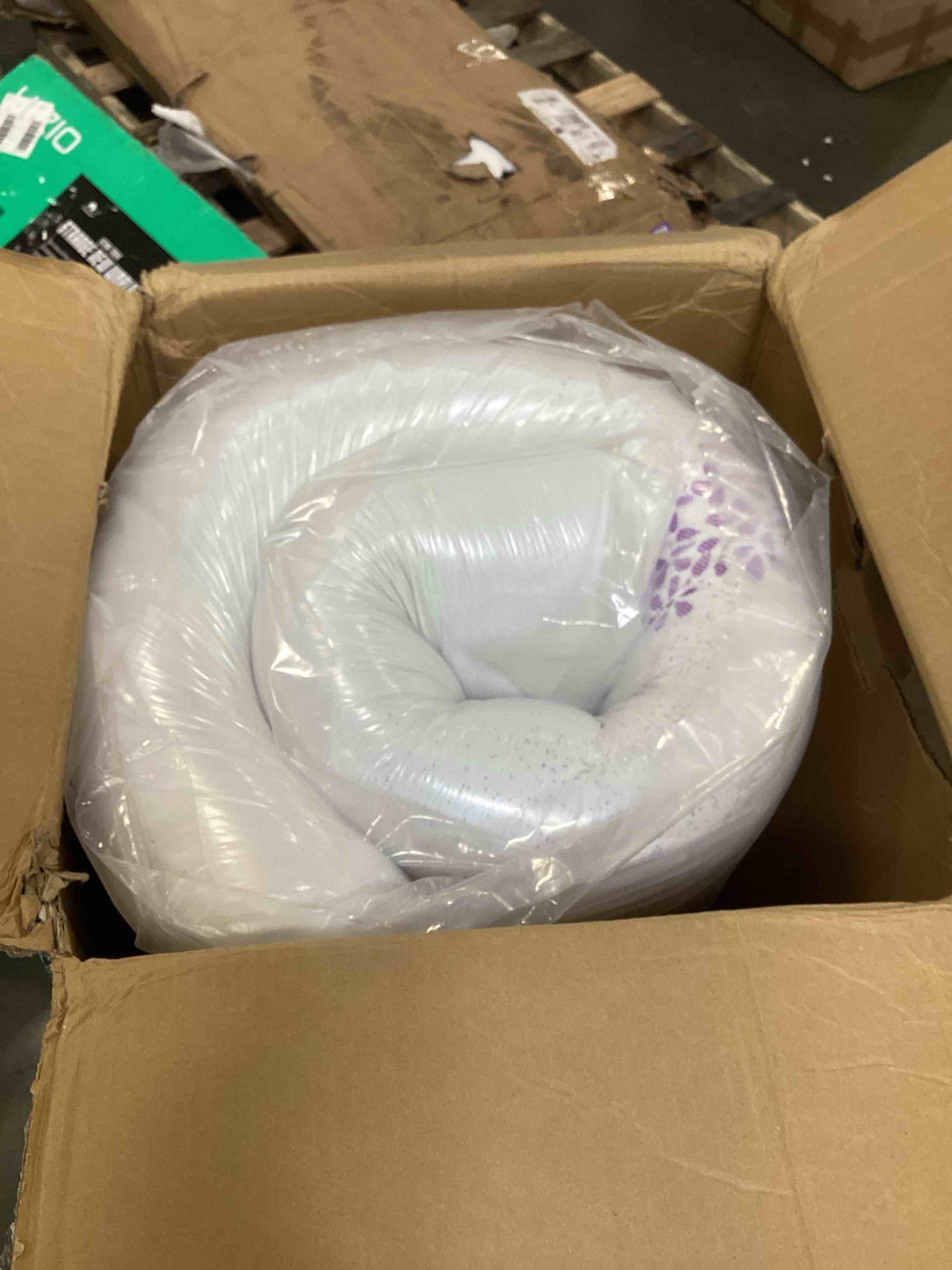 https://s3.amazonaws.com/lotting-images-prod/bidfta/TEA3467287_1749736415782.jpeg