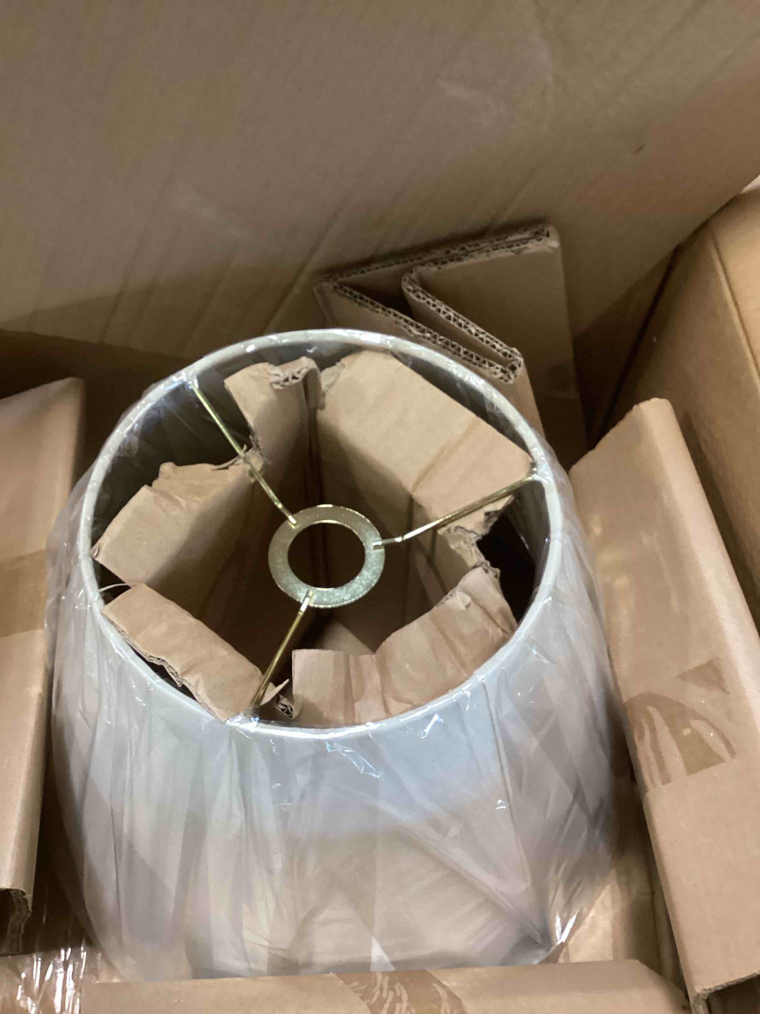 https://s3.amazonaws.com/lotting-images-prod/bidfta/TEA3467477_1750077305791.jpeg