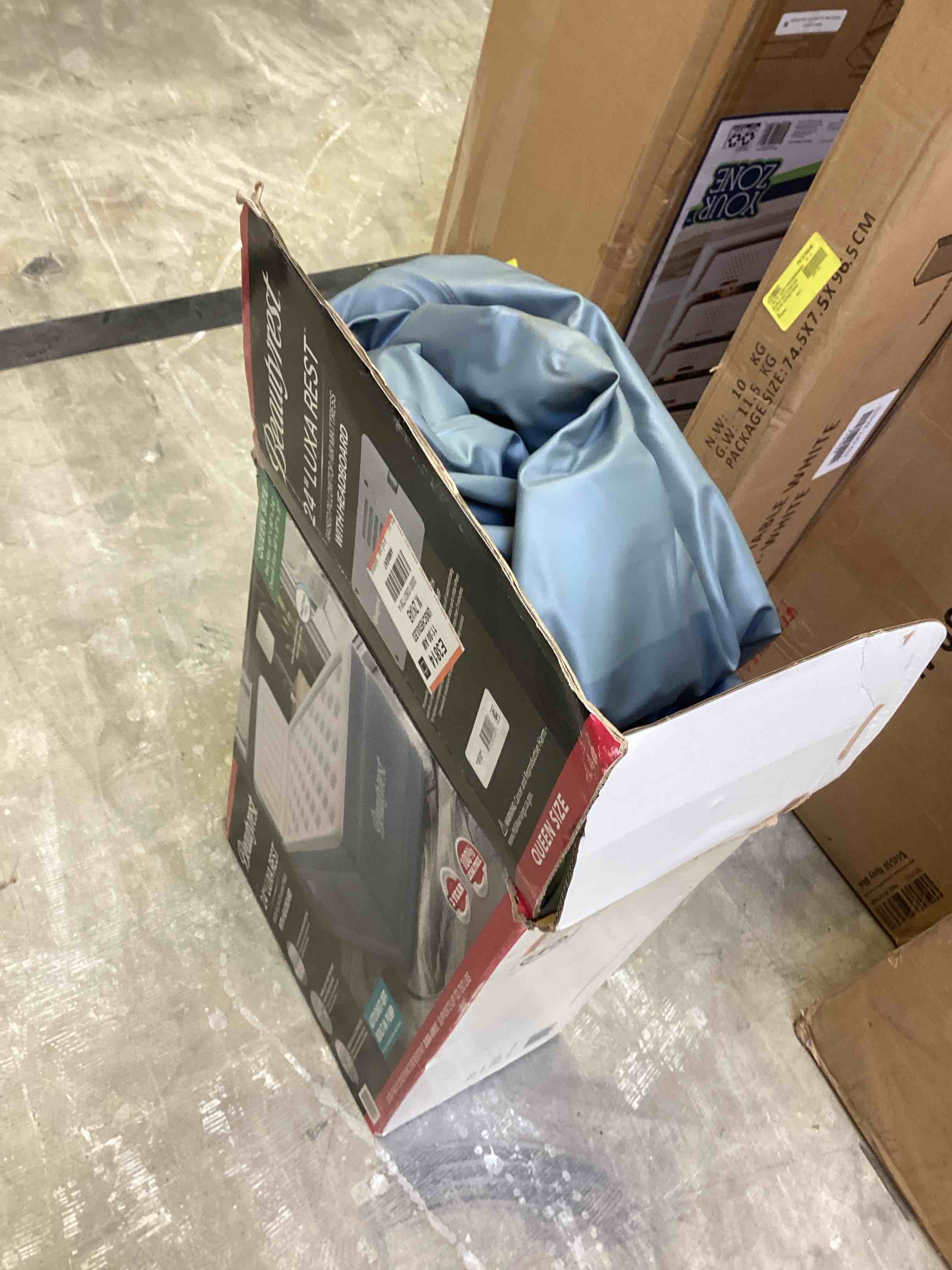 https://s3.amazonaws.com/lotting-images-prod/bidfta/TEA3473148_1757602004271.jpeg