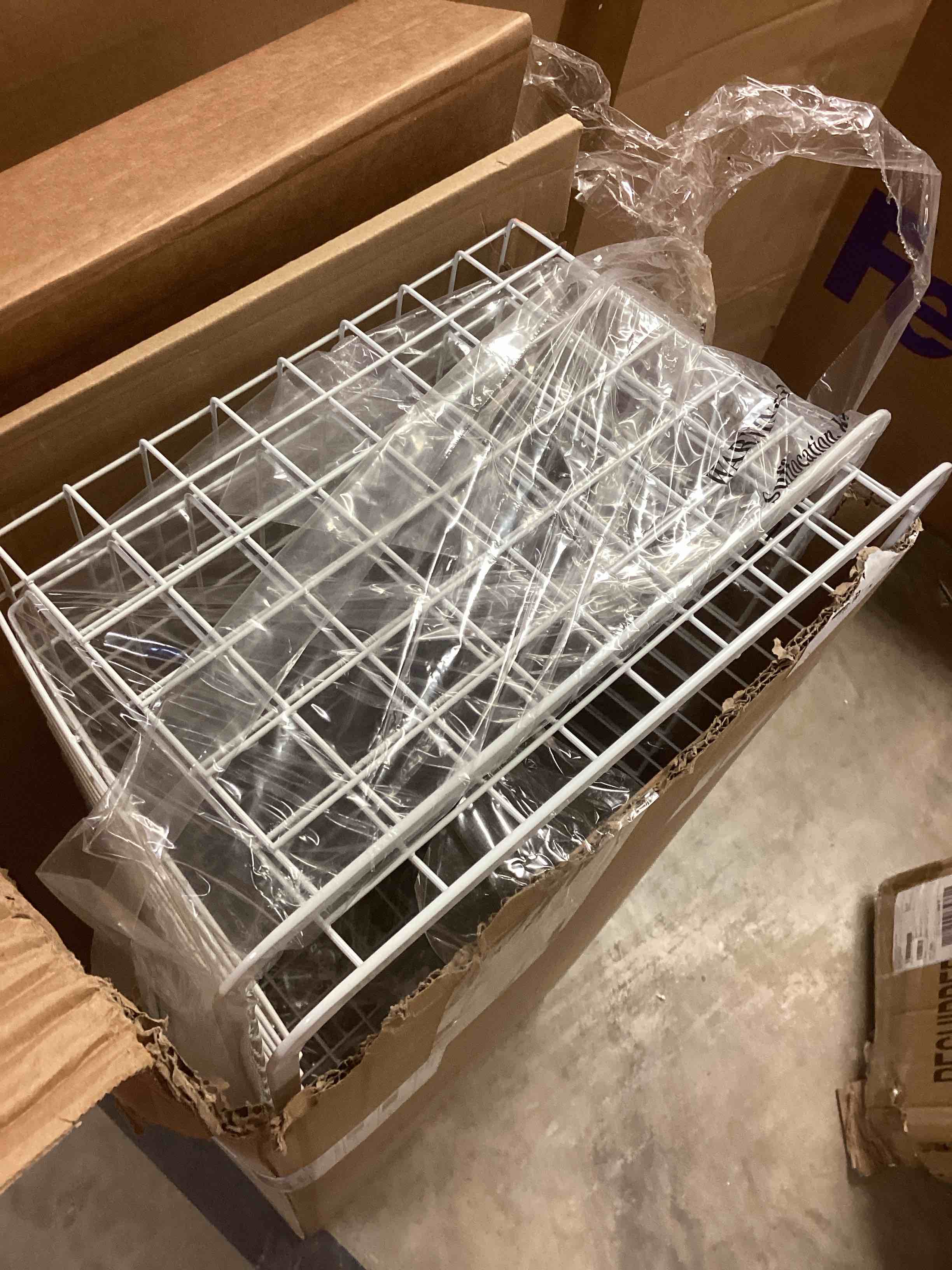 Condition photo showing Good Condition for 4 Drawer Storage Chest