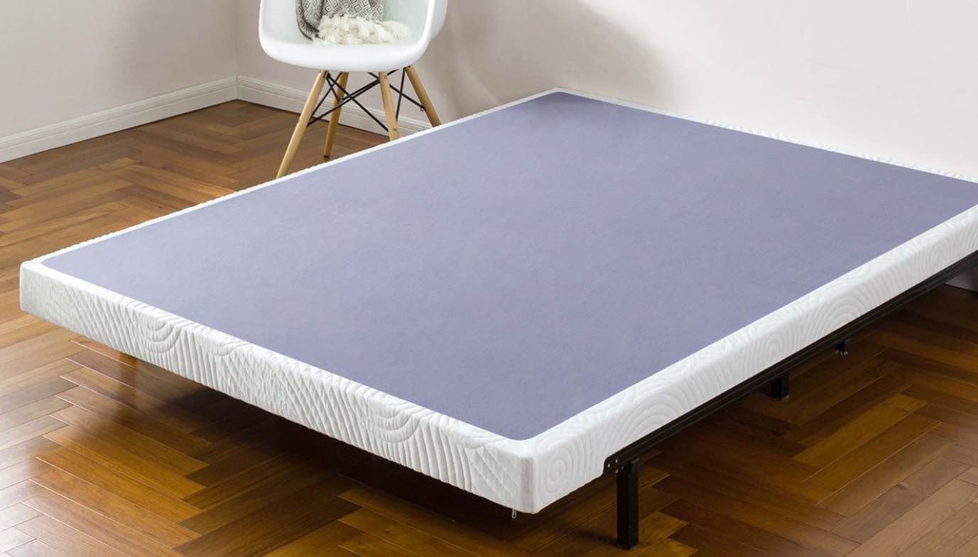 Zinus Night Therapy 4" Low-Profile Wood and Metal Box Spring, King Size