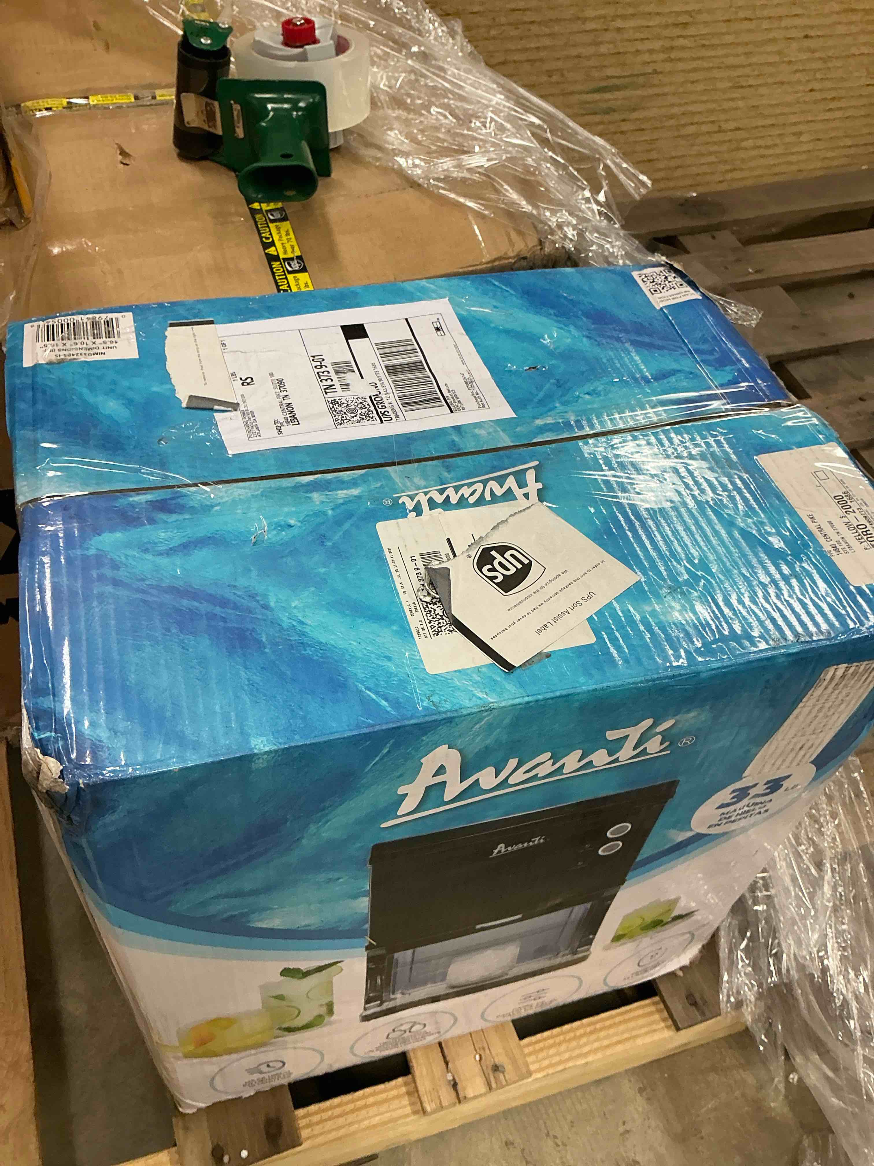 https://s3.amazonaws.com/lotting-images-prod/bidfta/TEA3477416_1758130766047.jpeg