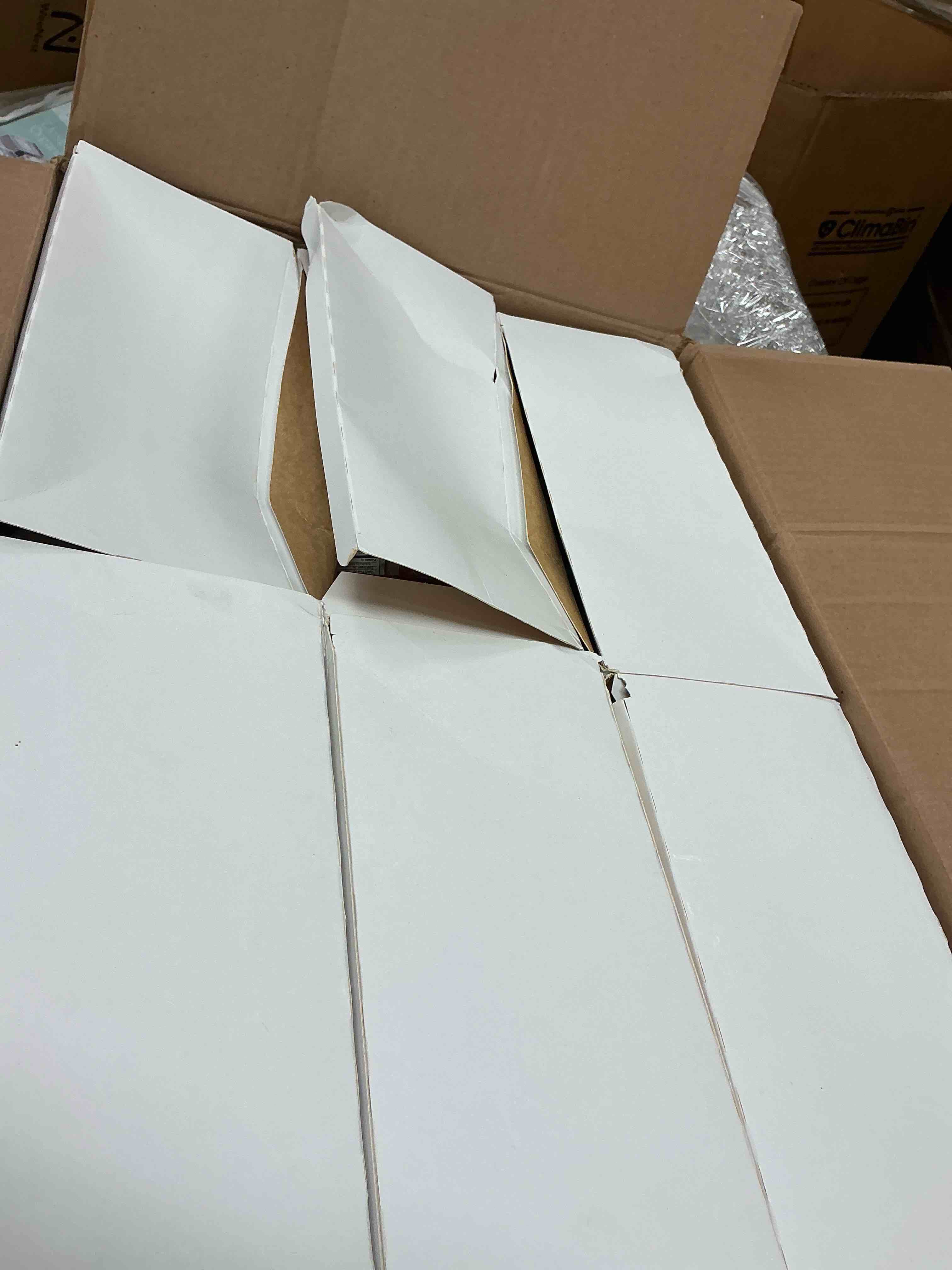 https://s3.amazonaws.com/lotting-images-prod/bidfta/TEA3477602_1758290333458.jpeg