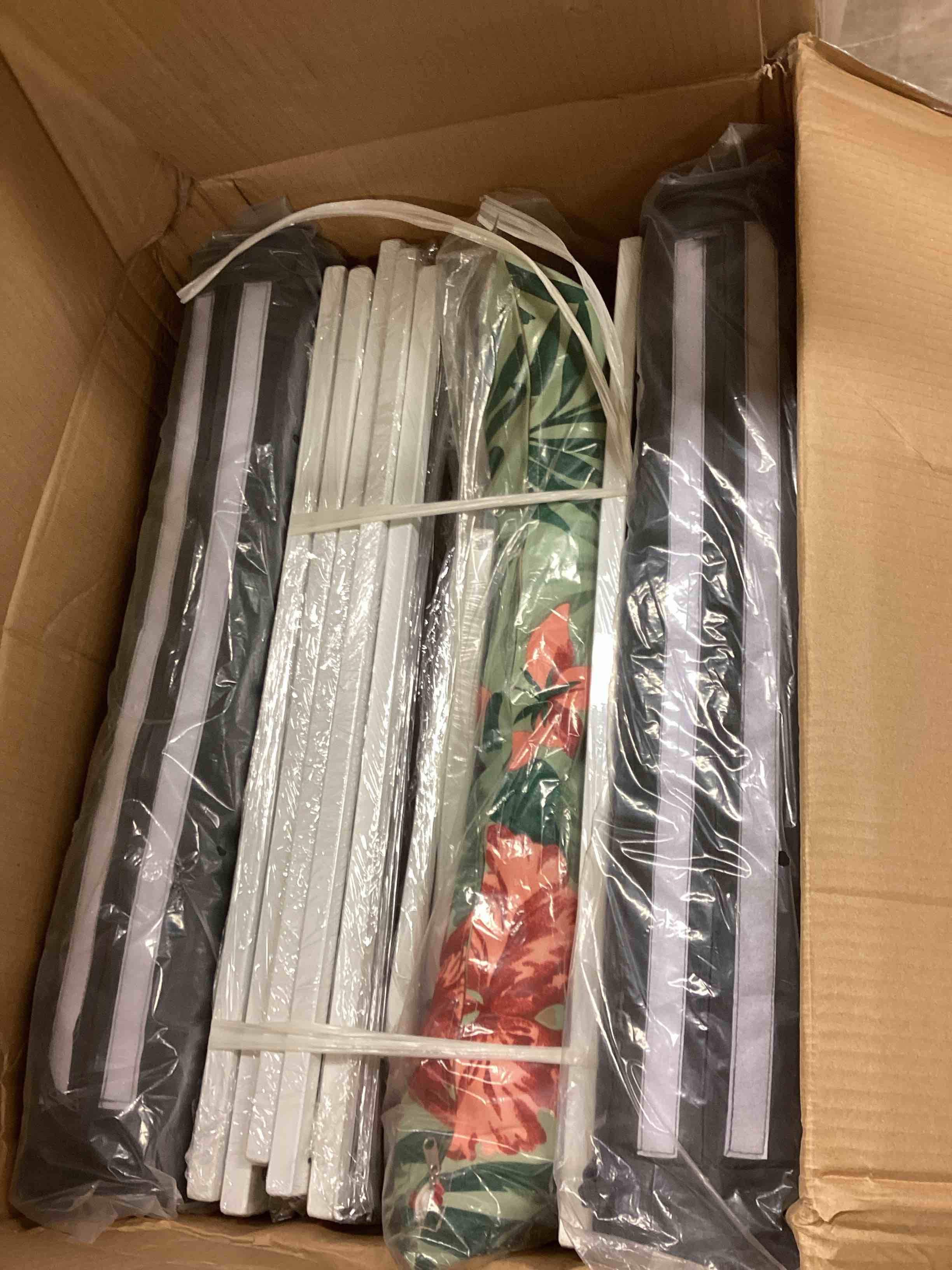 https://s3.amazonaws.com/lotting-images-prod/bidfta/TEA3477797_1760460276984.jpeg