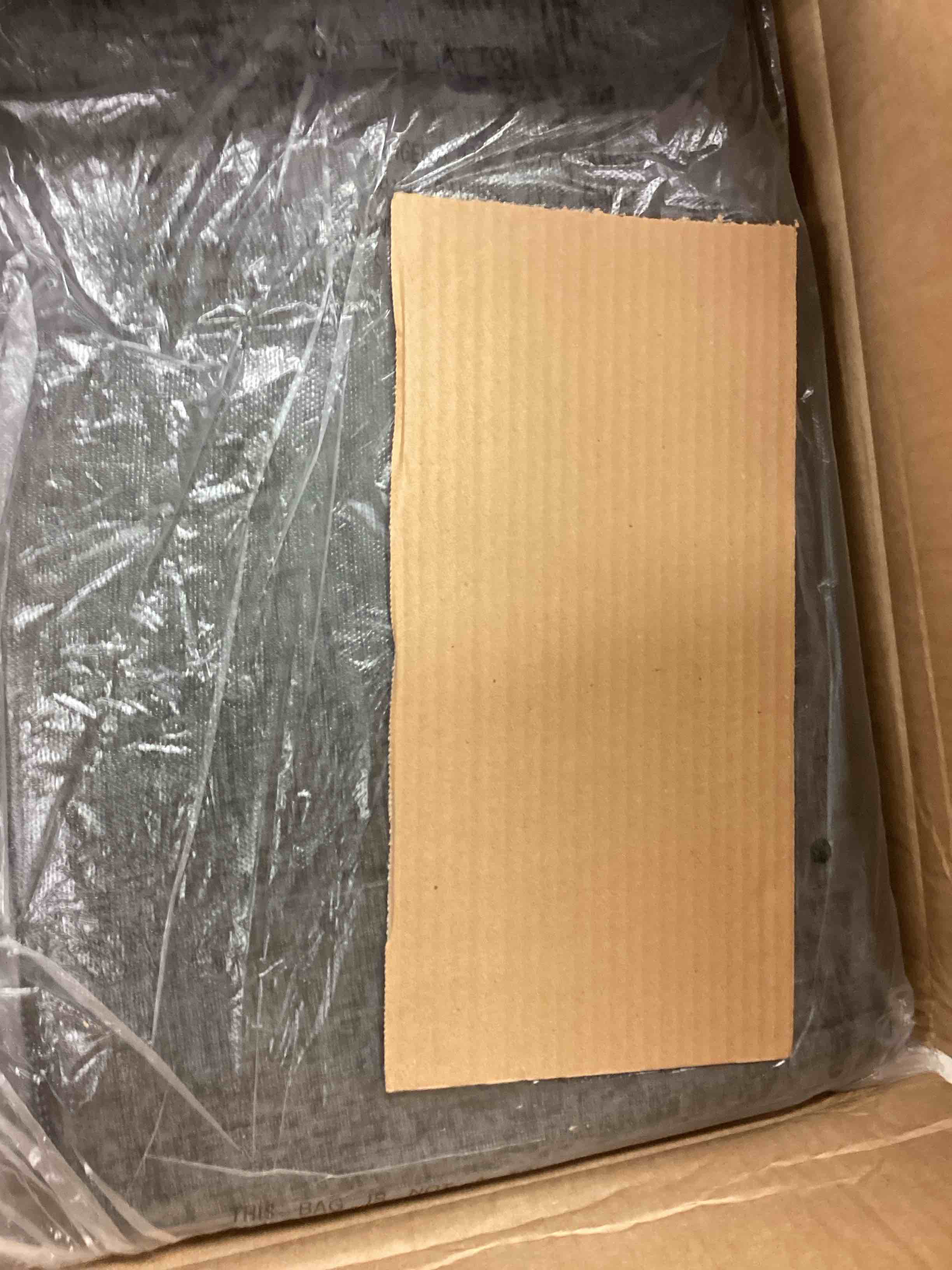 https://s3.amazonaws.com/lotting-images-prod/bidfta/TEA3477800_1760463816961.jpeg