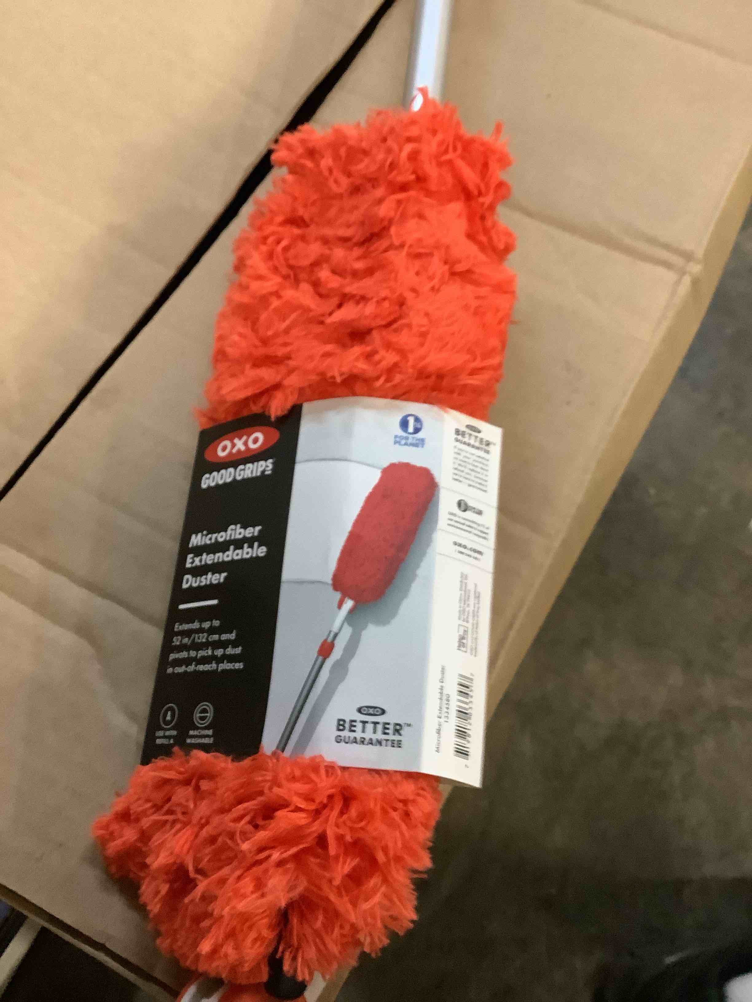 oxo gg extendable microfiber duster