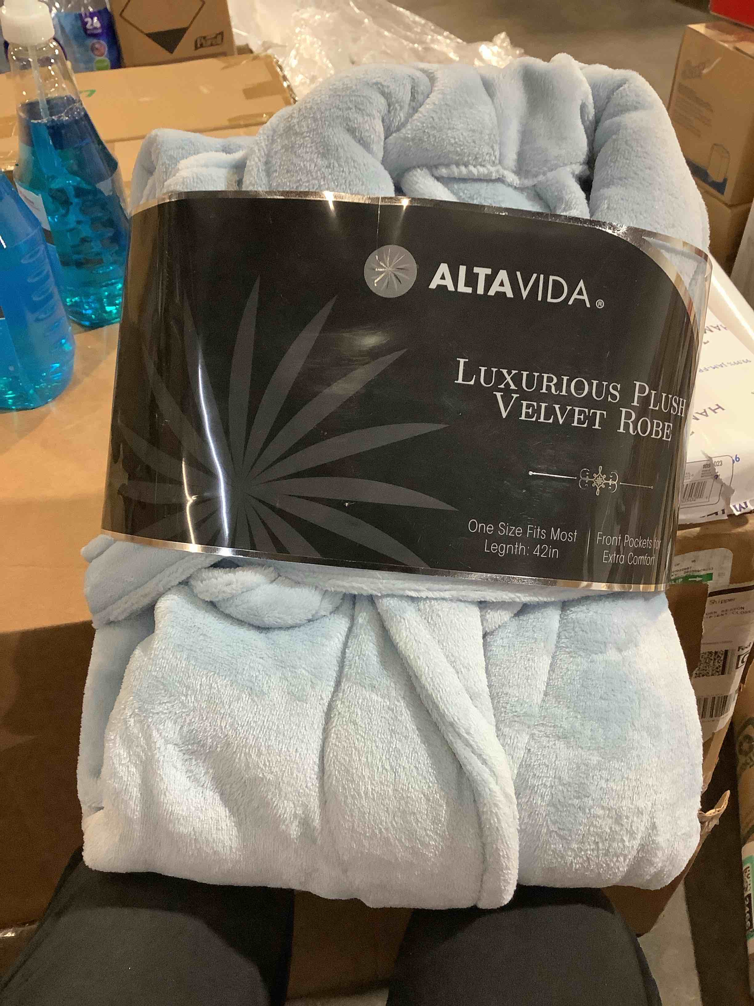 https://s3.amazonaws.com/lotting-images-prod/bidfta/TEA3482436_1760041410272.jpeg