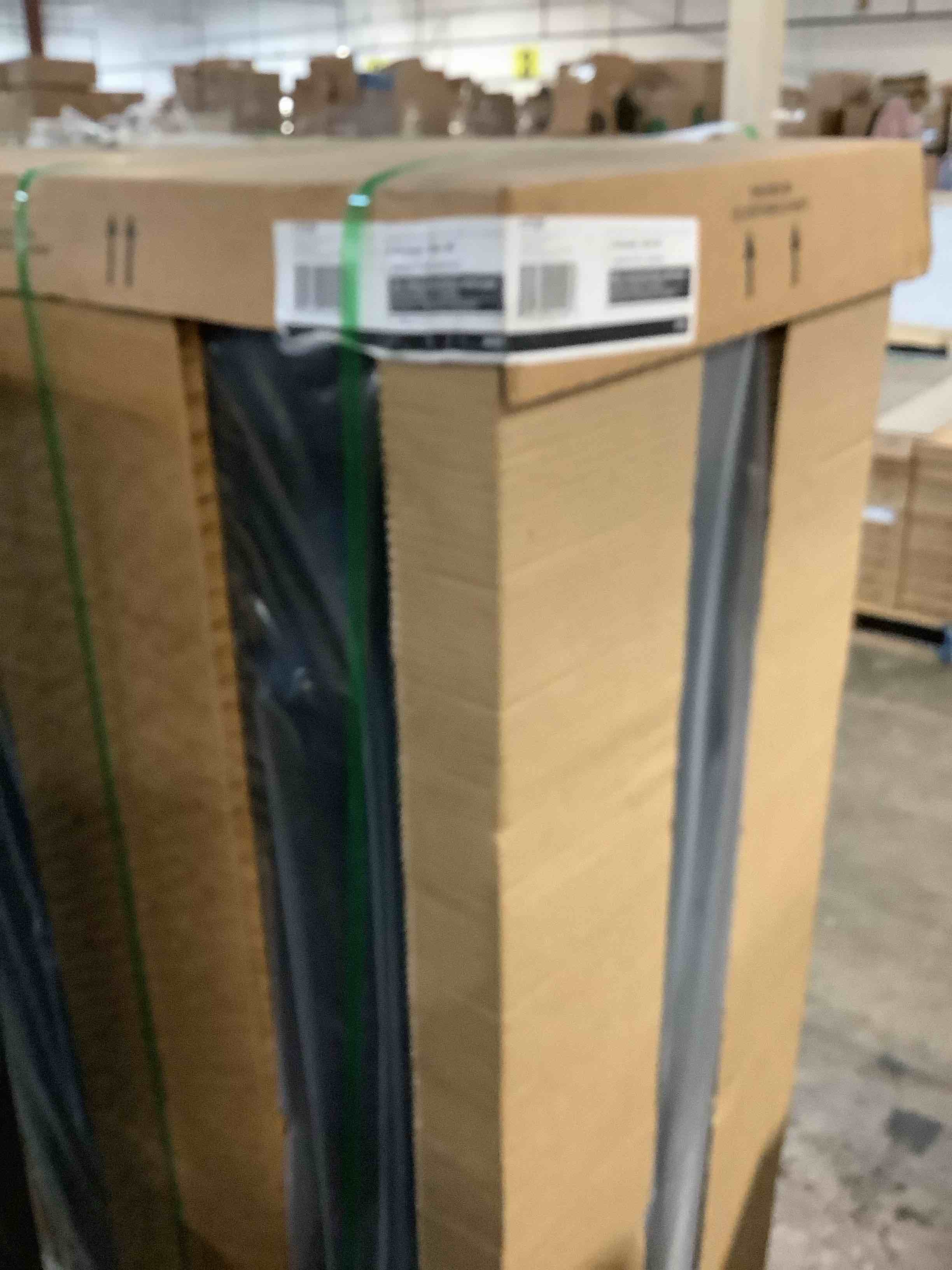 https://s3.amazonaws.com/lotting-images-prod/bidfta/TEA3482678_1760366498151.jpeg