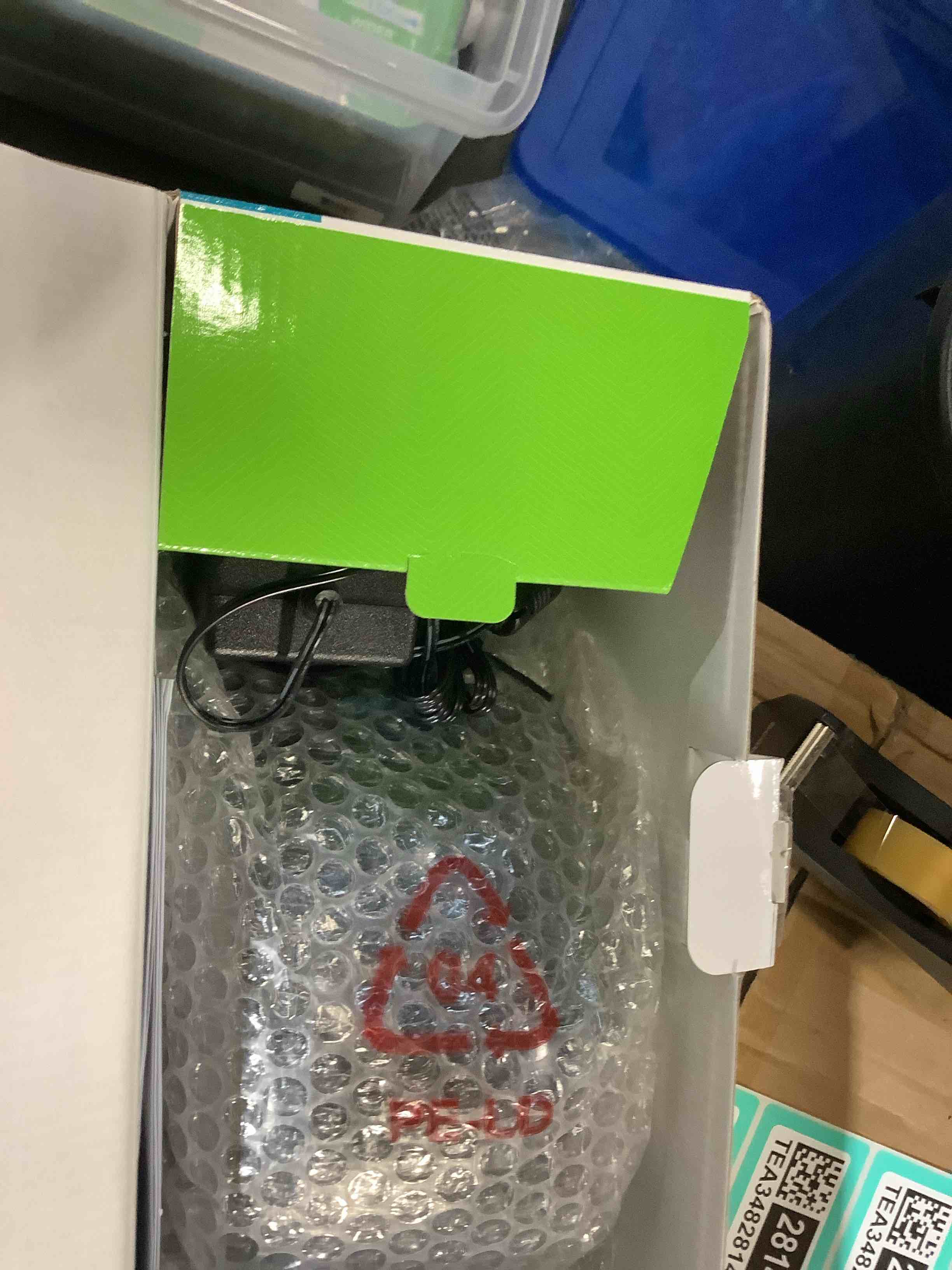 https://s3.amazonaws.com/lotting-images-prod/bidfta/TEA3482818_1760544891683.jpeg