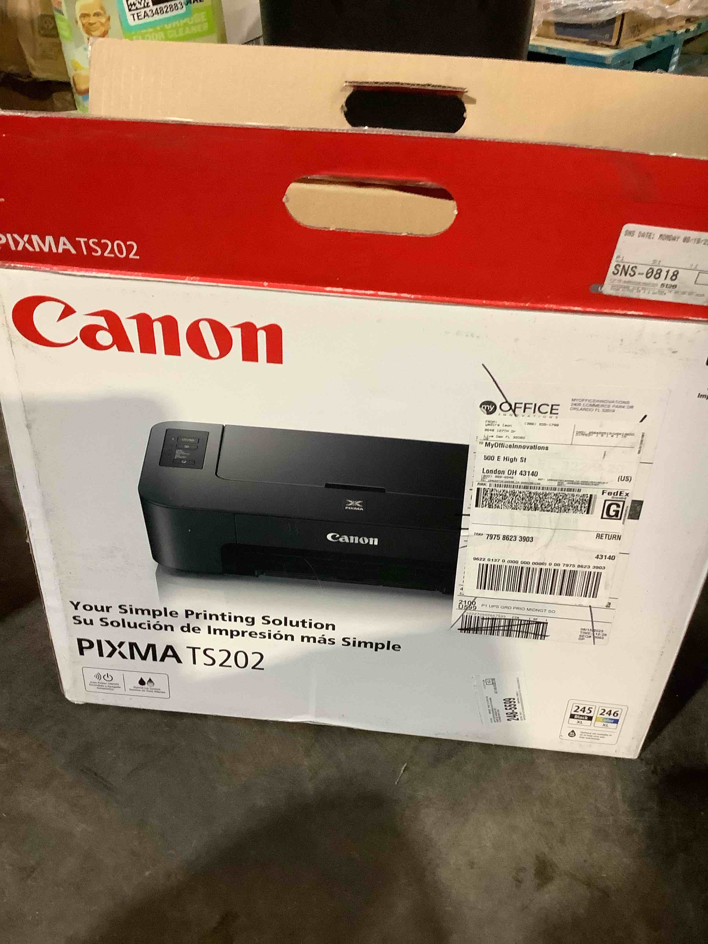 https://s3.amazonaws.com/lotting-images-prod/bidfta/TEA3482878_1760561515823.jpeg