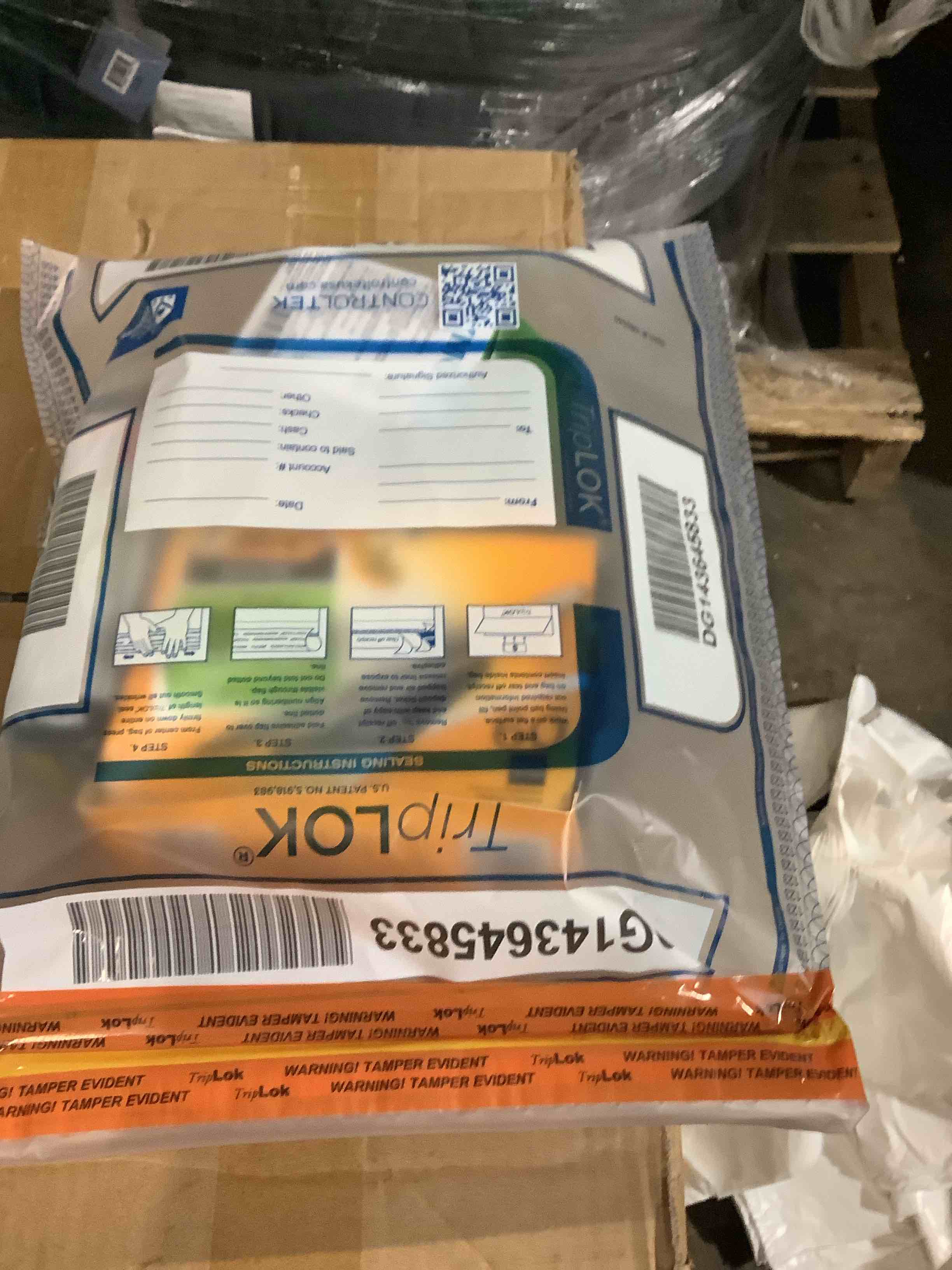 https://s3.amazonaws.com/lotting-images-prod/bidfta/TEA3483123_1760633986621.jpeg