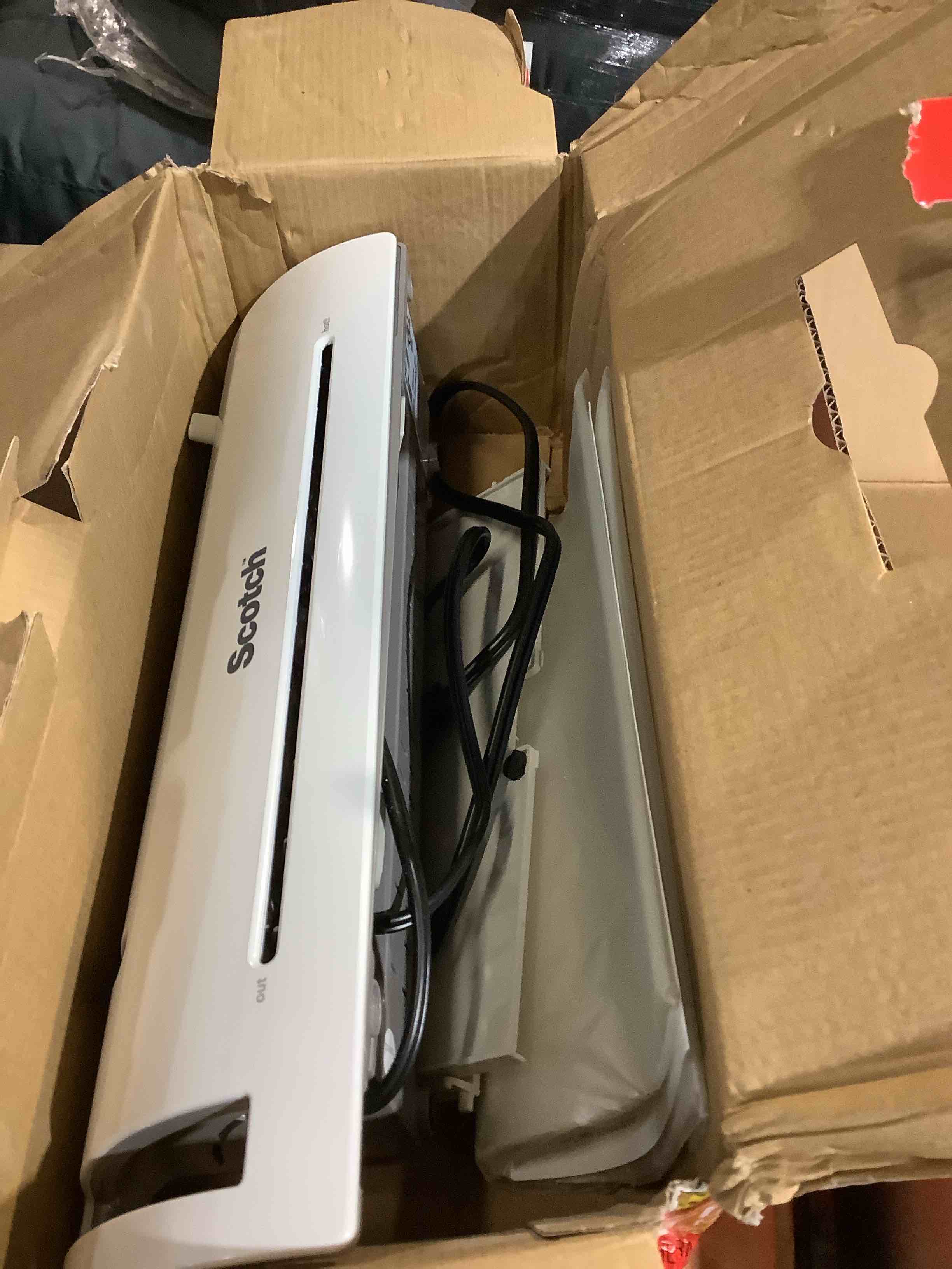 https://s3.amazonaws.com/lotting-images-prod/bidfta/TEA3483215_1760978709018.jpeg