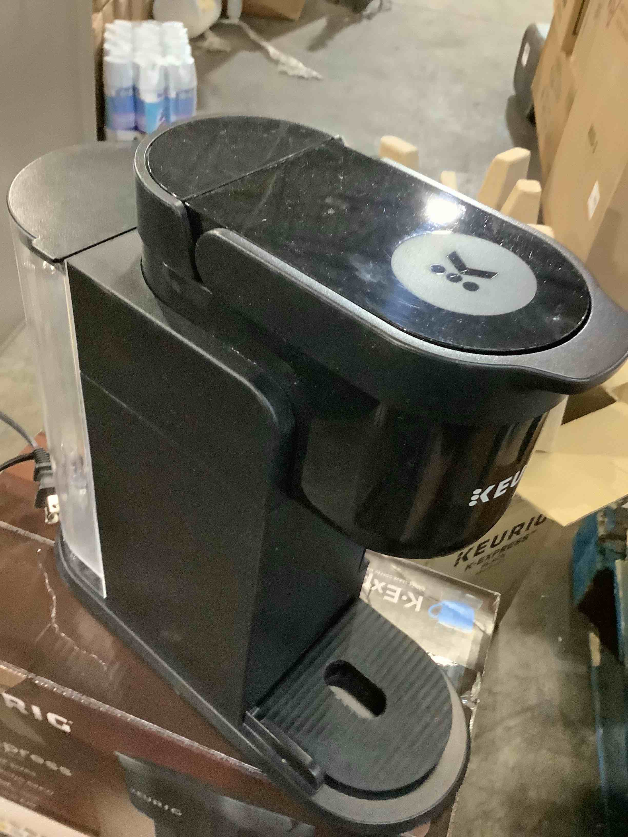 https://s3.amazonaws.com/lotting-images-prod/bidfta/TEA3483224_1760731790228.jpeg
