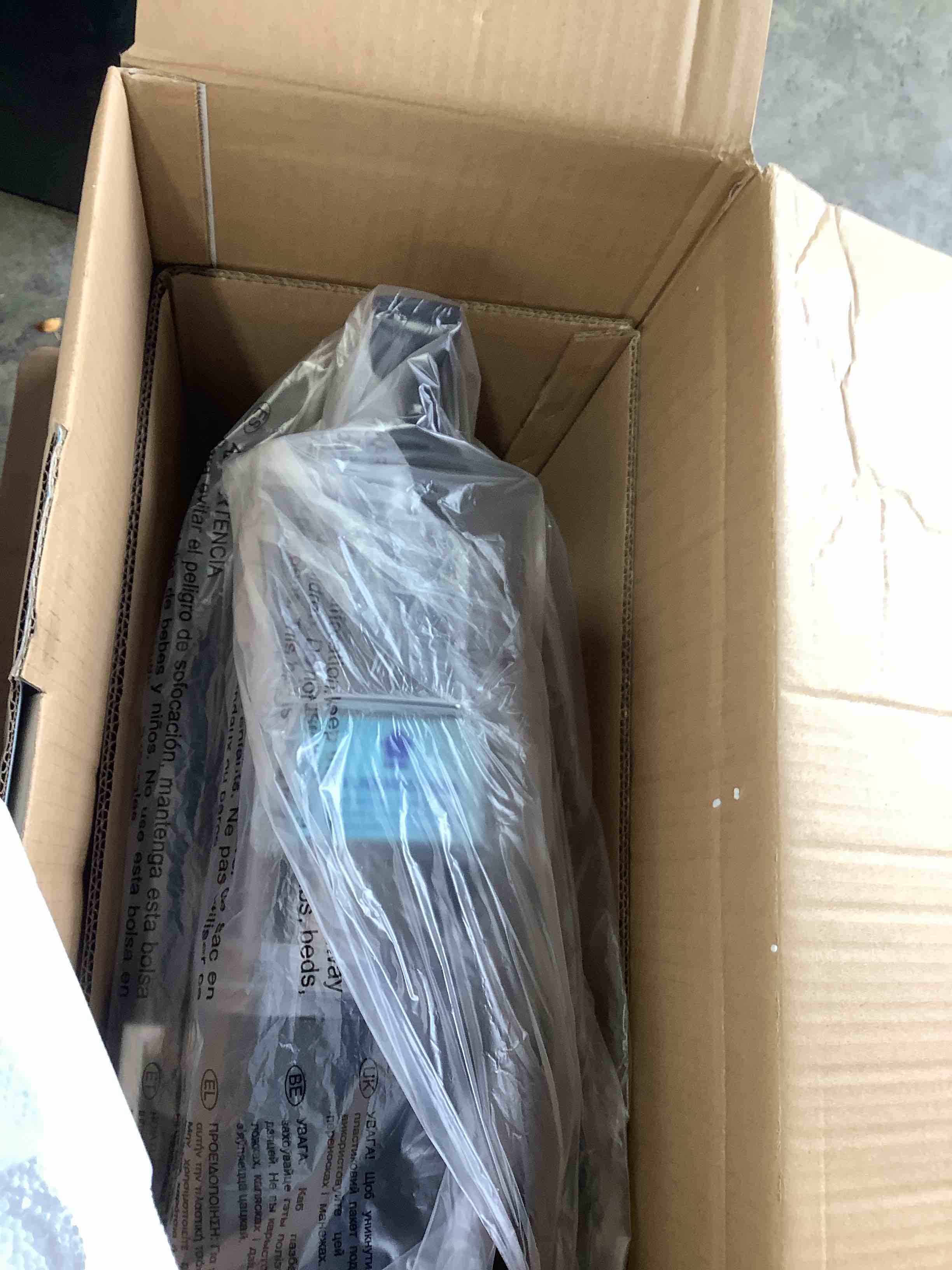 https://s3.amazonaws.com/lotting-images-prod/bidfta/TEA3483582_1761150339832.jpeg