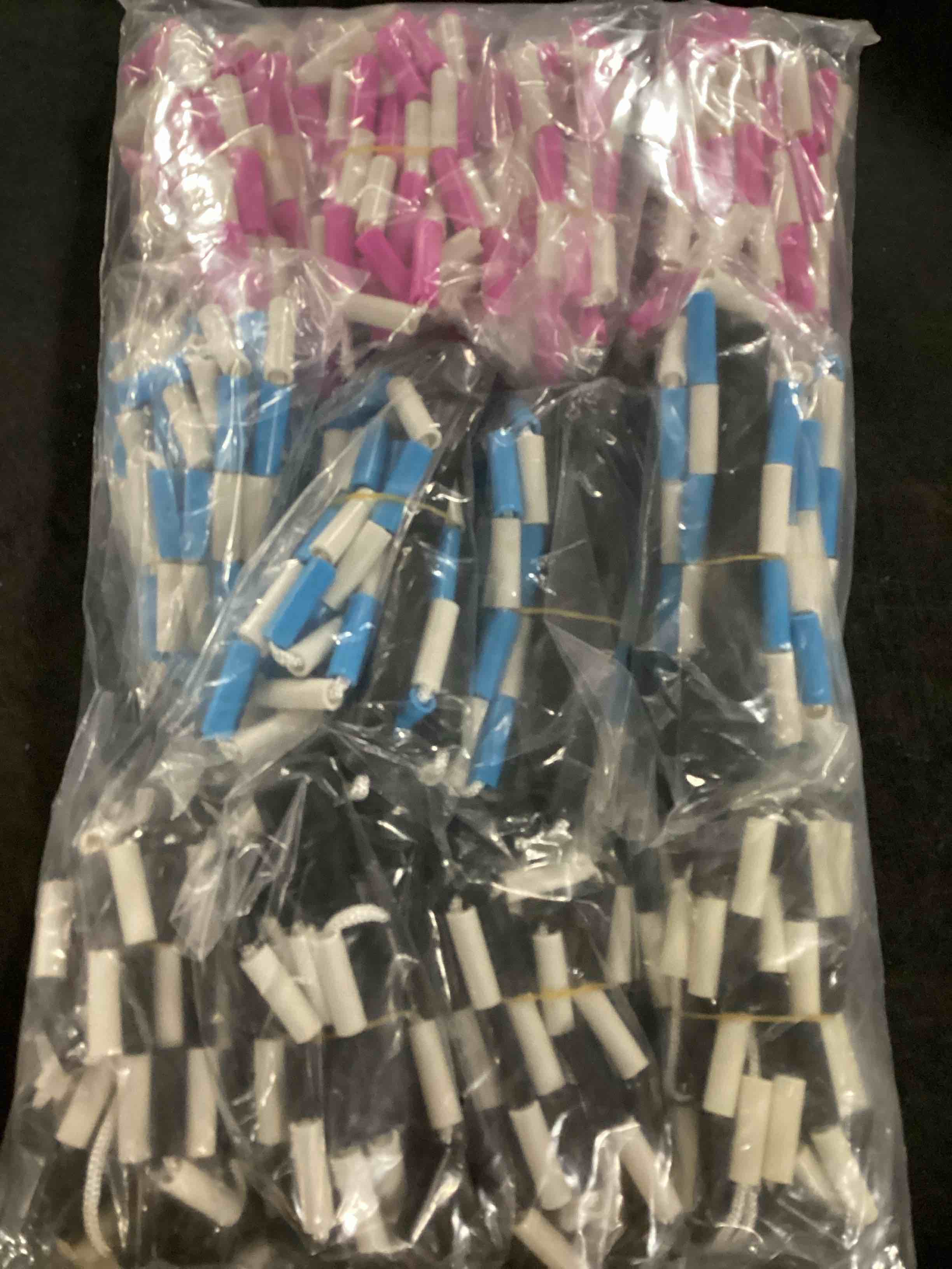 jump rope 12-pack - pink, blue, black and white skip ropes for exercise - outdoor jump rope for