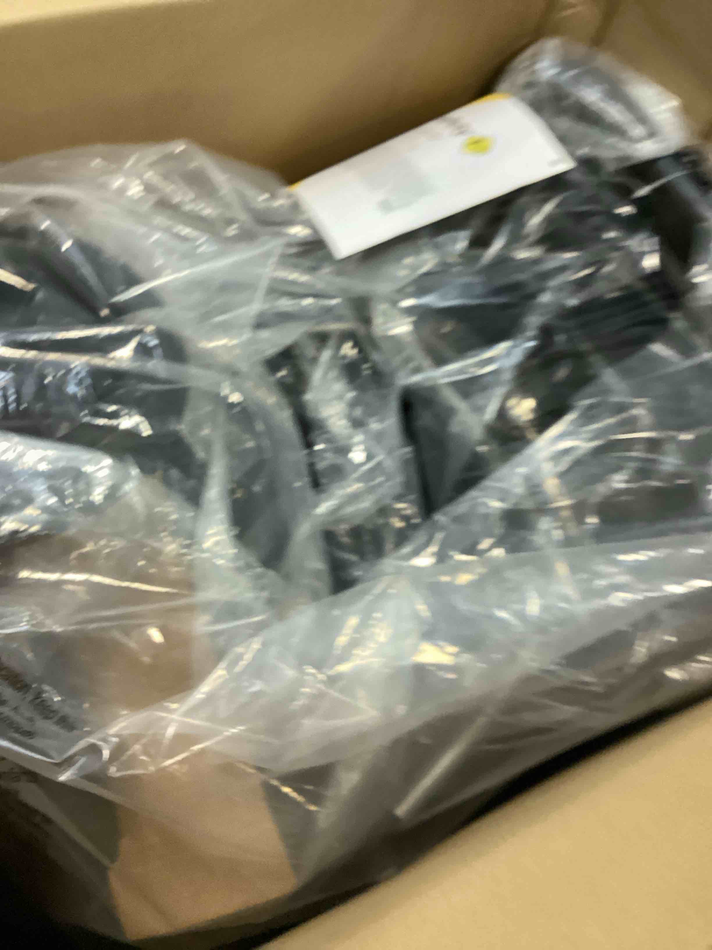 https://s3.amazonaws.com/lotting-images-prod/bidfta/TEA3497532_1751386885397.jpeg