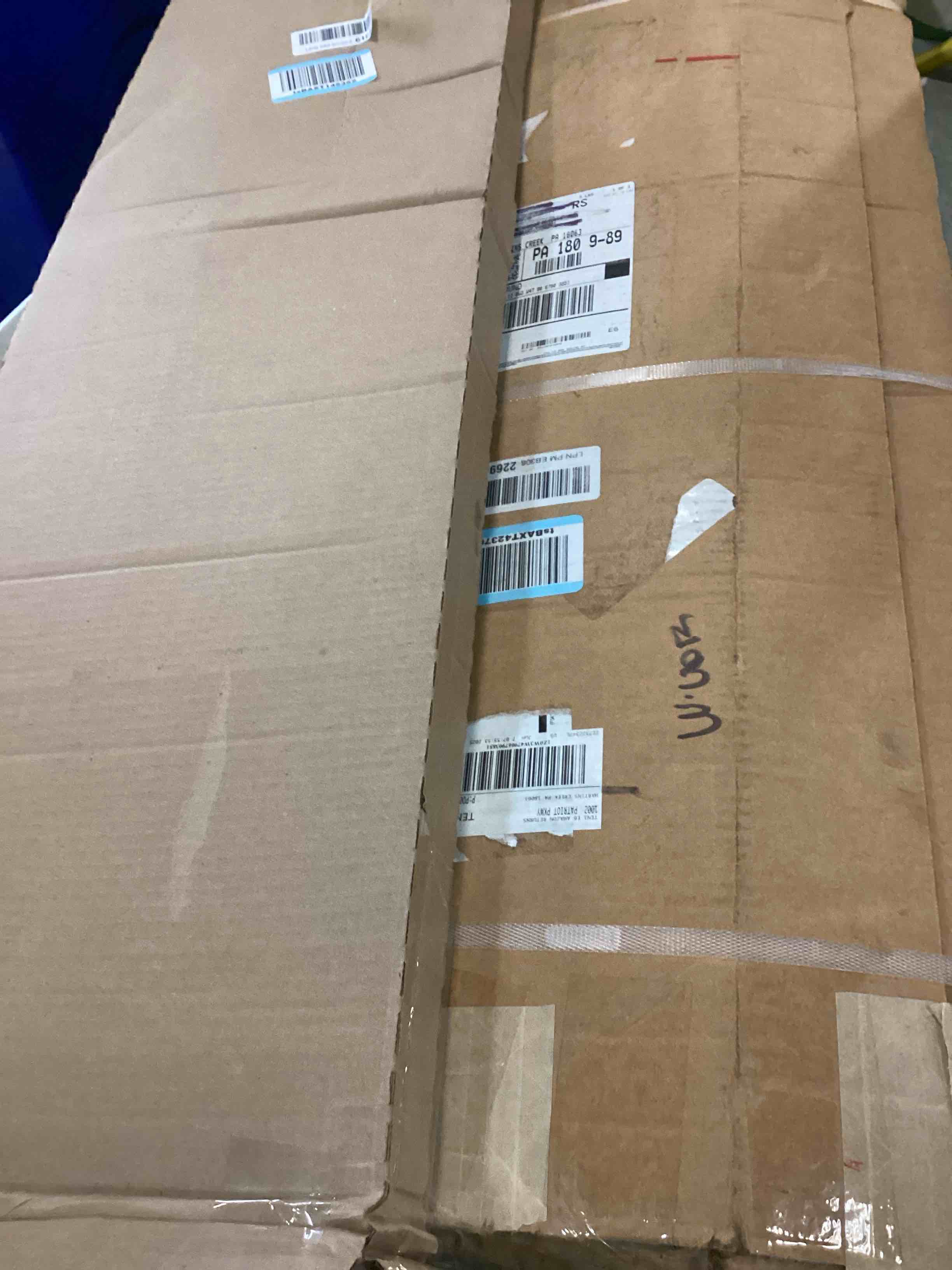 https://s3.amazonaws.com/lotting-images-prod/bidfta/TEA3499038_1750363904042.jpeg