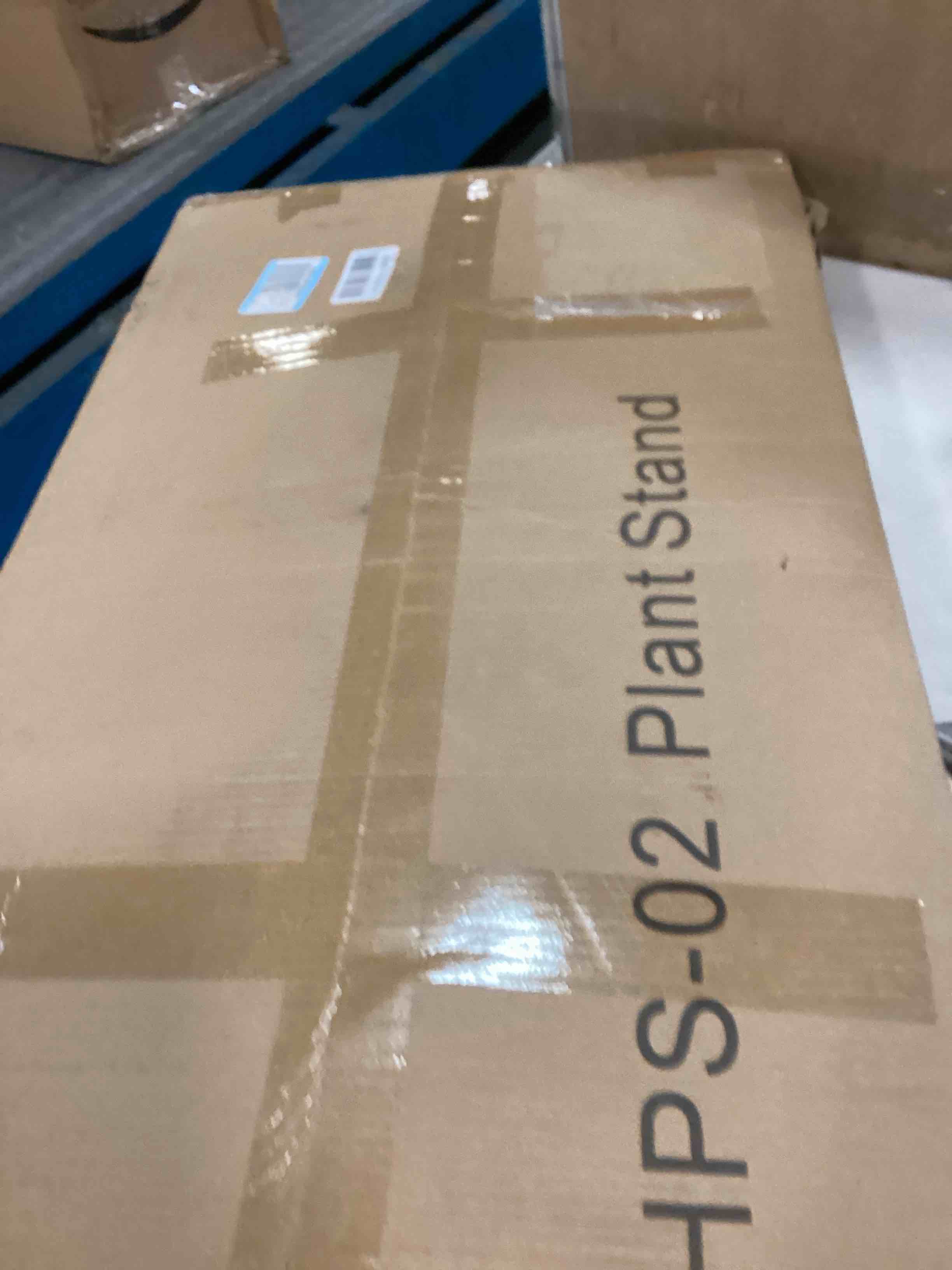 https://s3.amazonaws.com/lotting-images-prod/bidfta/TEA3499391_1750504667609.jpeg