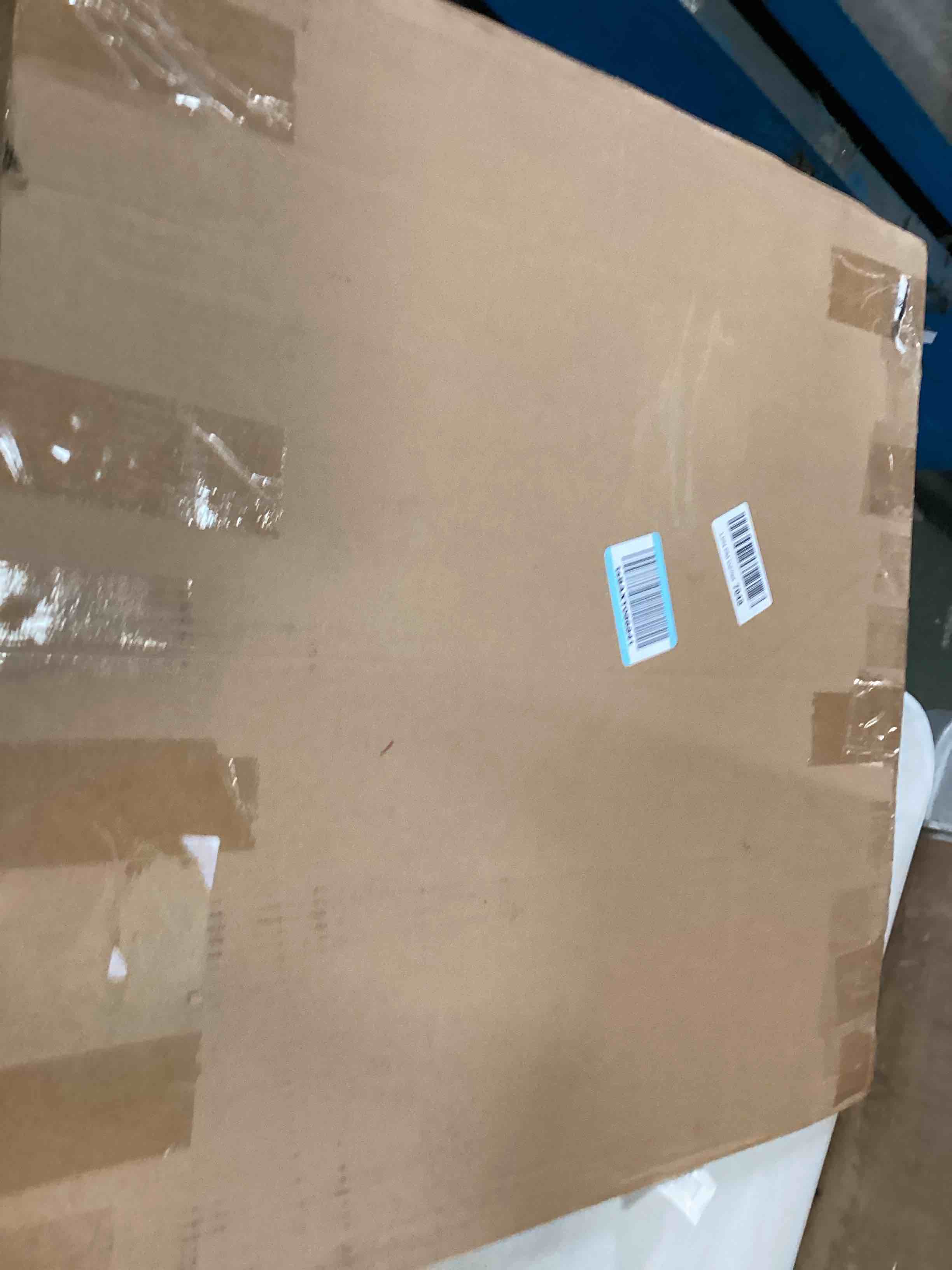 https://s3.amazonaws.com/lotting-images-prod/bidfta/TEA3499505_1750512405638.jpeg