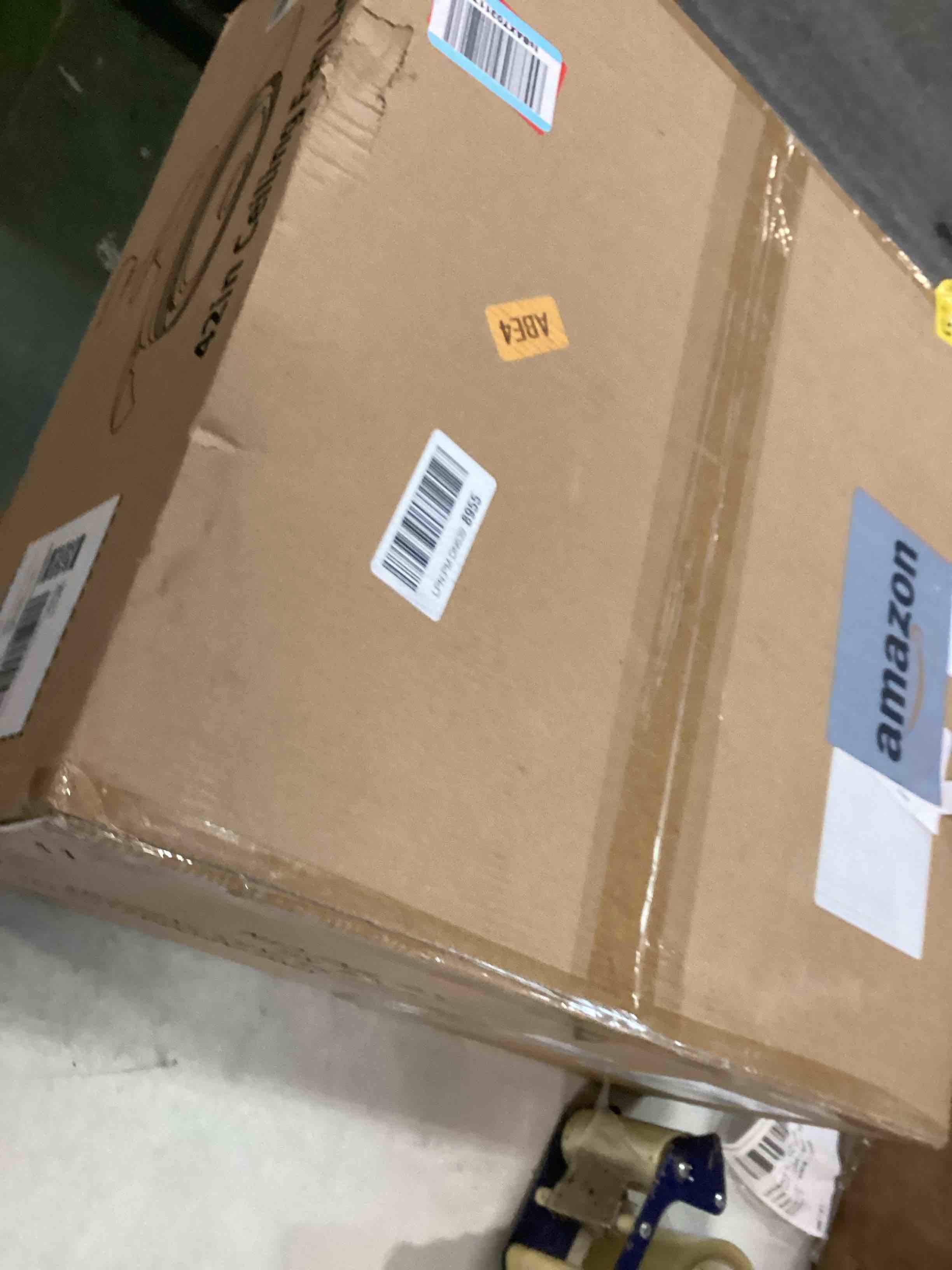 https://s3.amazonaws.com/lotting-images-prod/bidfta/TEA3499528_1750514062414.jpeg