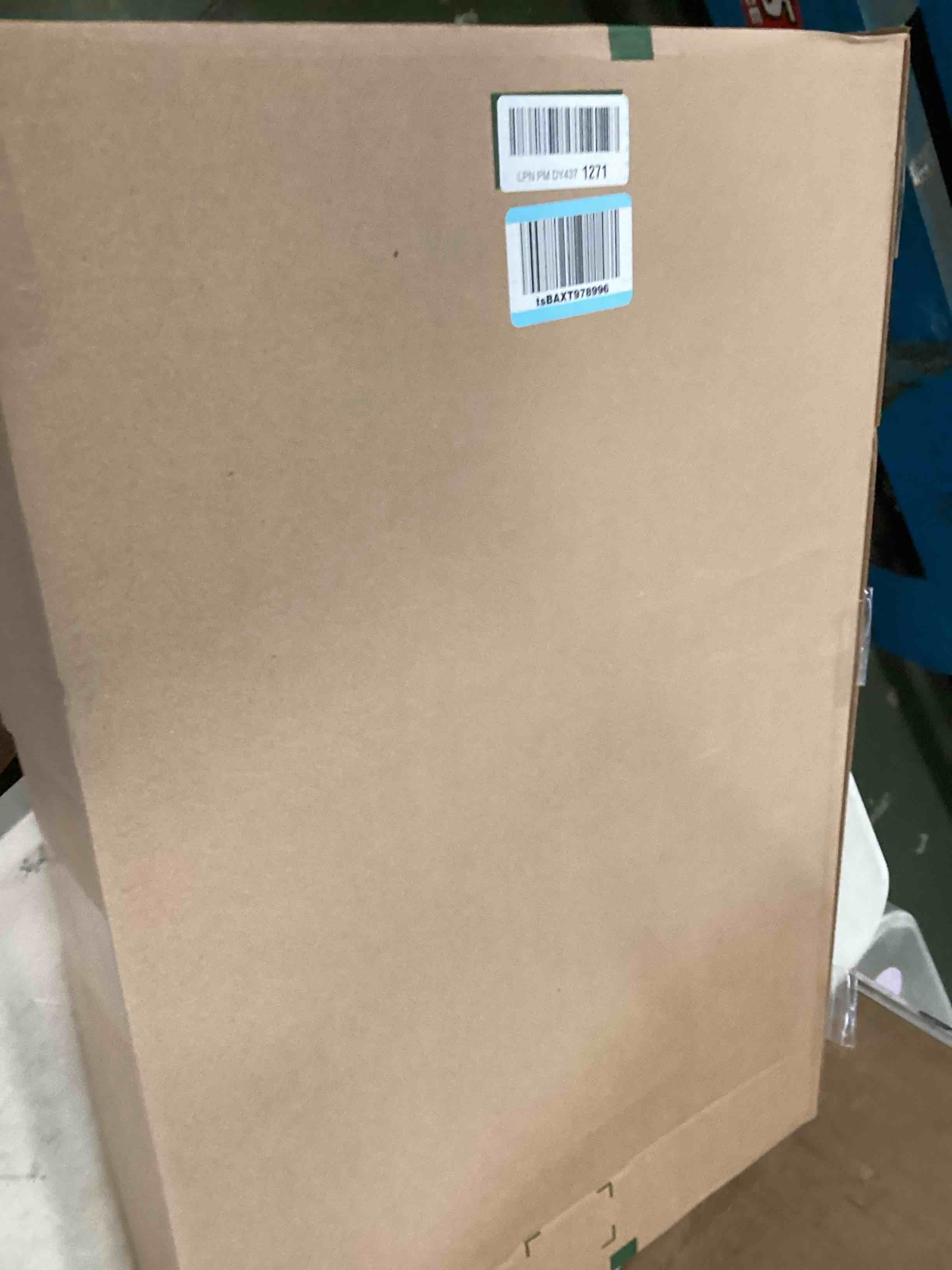 https://s3.amazonaws.com/lotting-images-prod/bidfta/TEA3499698_1750528306903.jpeg