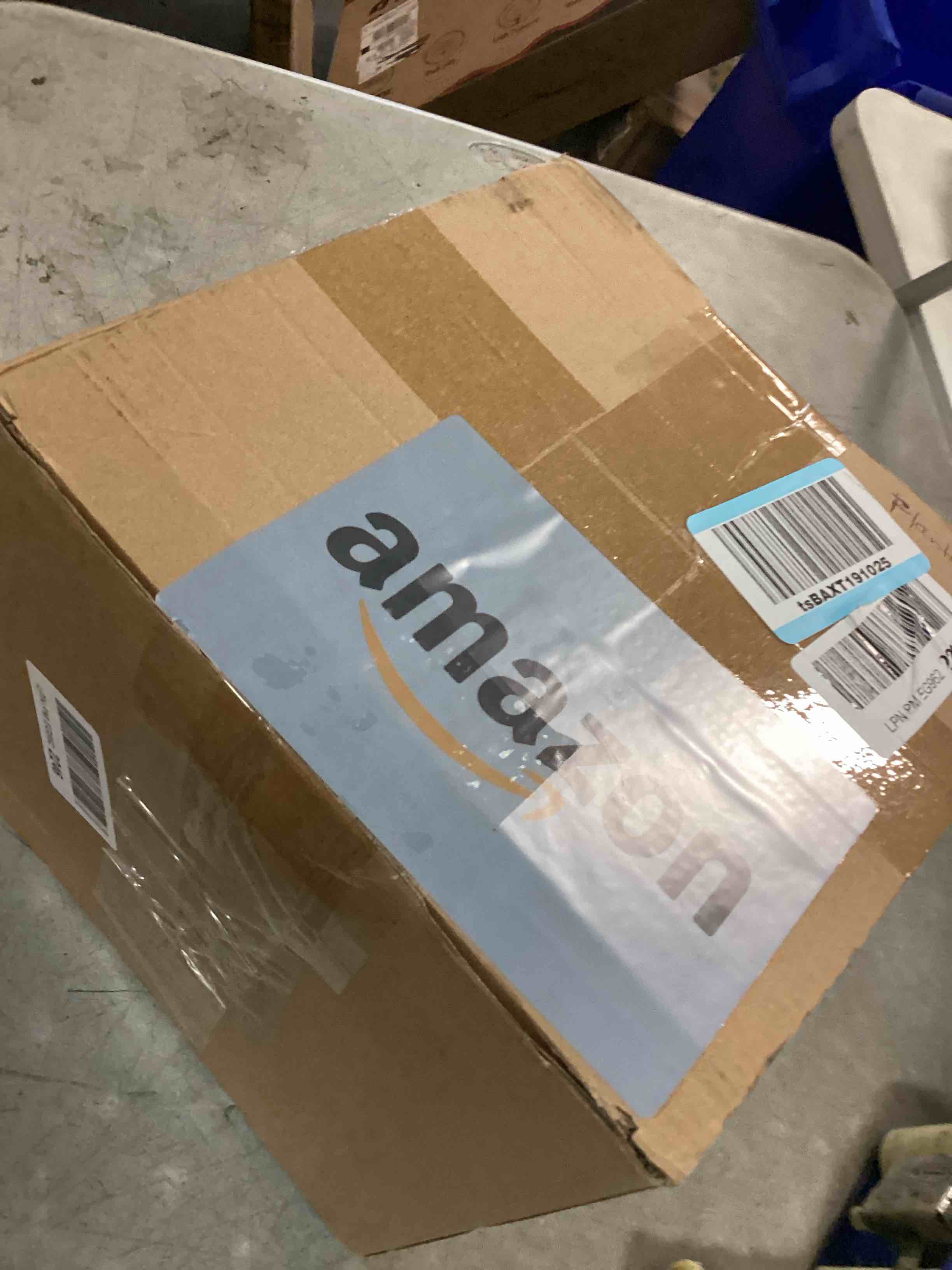 https://s3.amazonaws.com/lotting-images-prod/bidfta/TEA3501220_1751028131140.jpeg