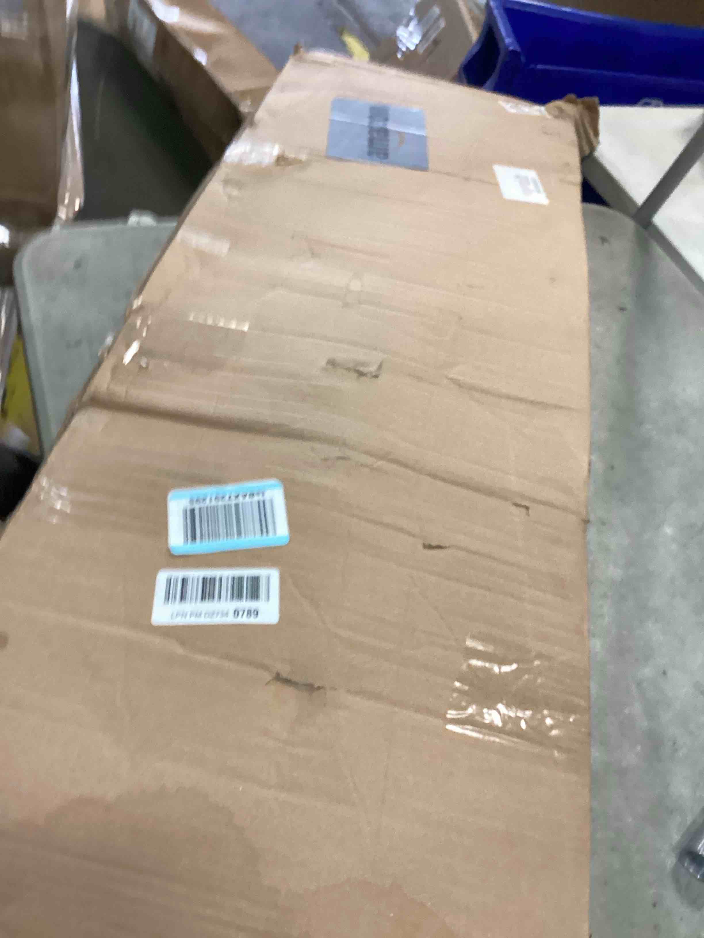 https://s3.amazonaws.com/lotting-images-prod/bidfta/TEA3501265_1751030782761.jpeg