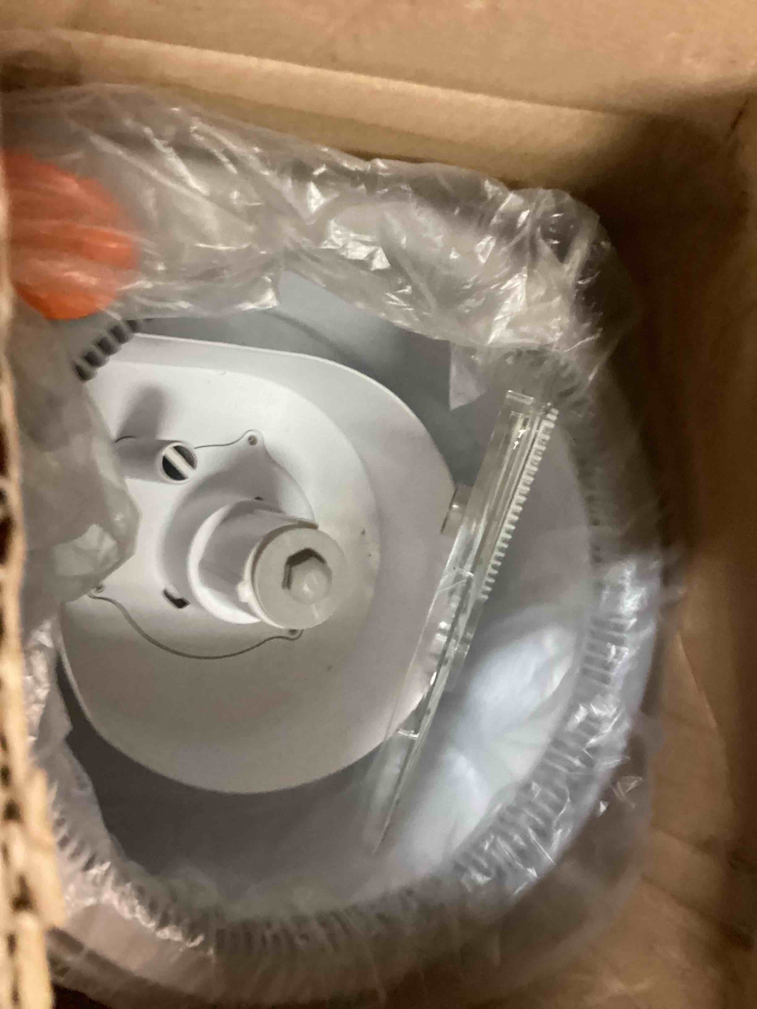 https://s3.amazonaws.com/lotting-images-prod/bidfta/TEA3501334_1751036951231.jpeg