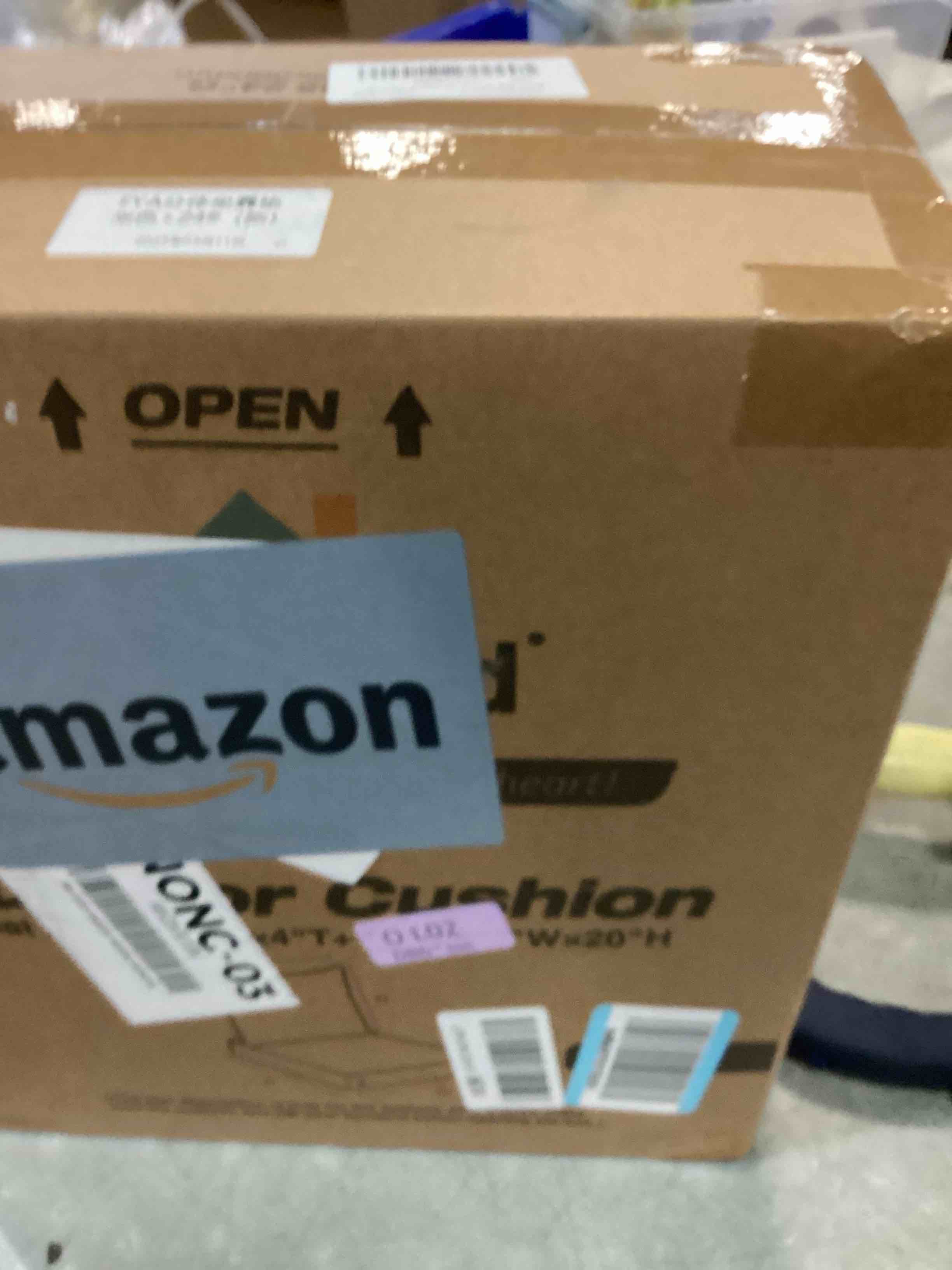 https://s3.amazonaws.com/lotting-images-prod/bidfta/TEA3501547_1751052914552.jpeg