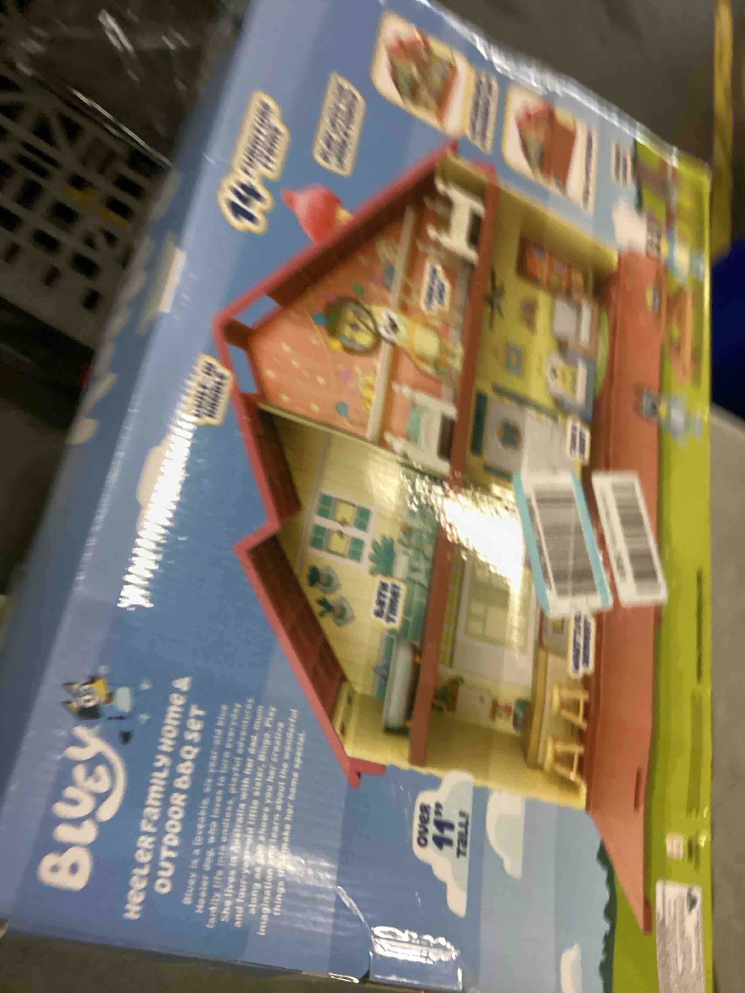 https://s3.amazonaws.com/lotting-images-prod/bidfta/TEA3501561_1751053574979.jpeg