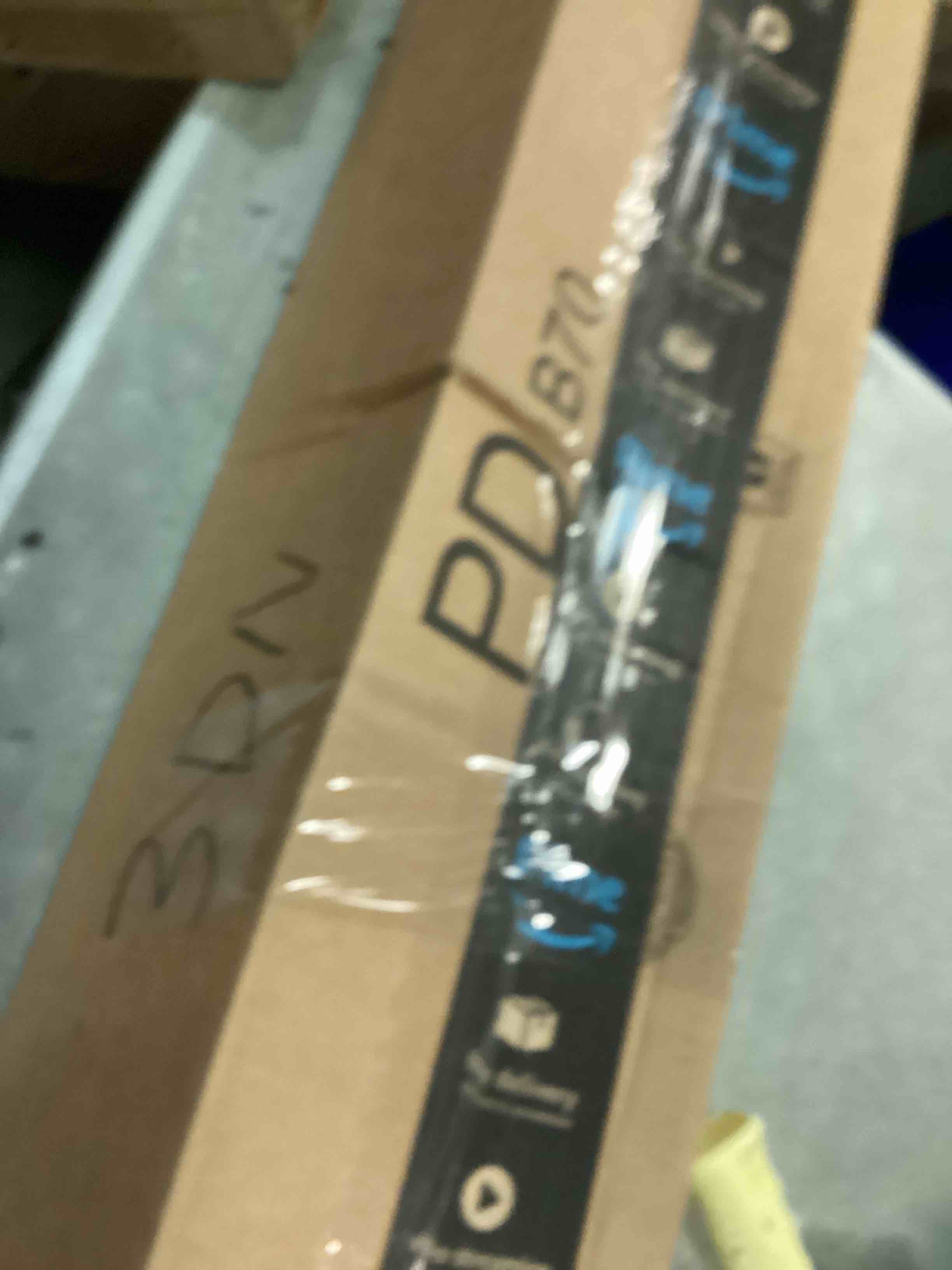 https://s3.amazonaws.com/lotting-images-prod/bidfta/TEA3501619_1751286097199.jpeg