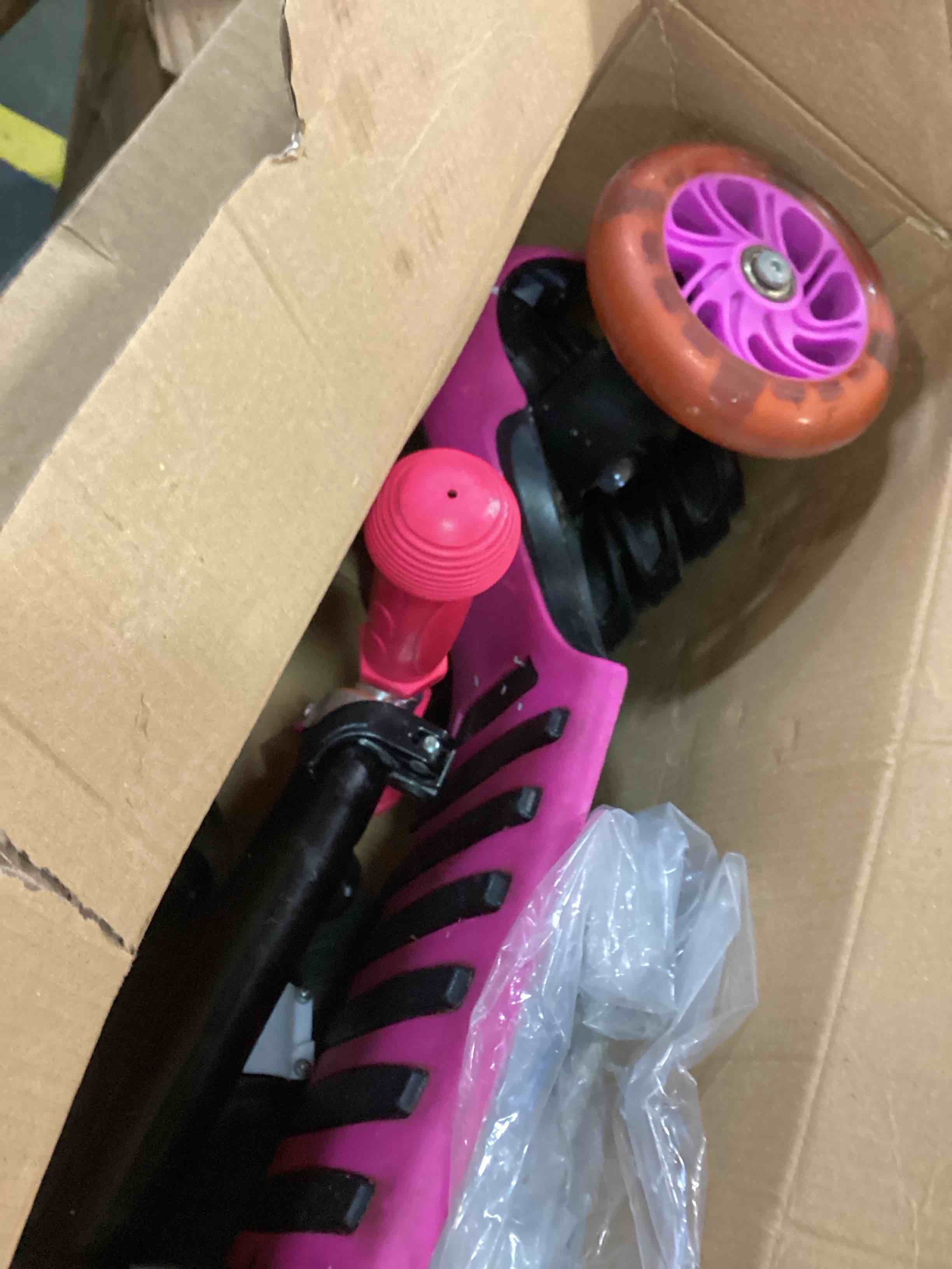 https://s3.amazonaws.com/lotting-images-prod/bidfta/TEA3501662_1751288802526.jpeg