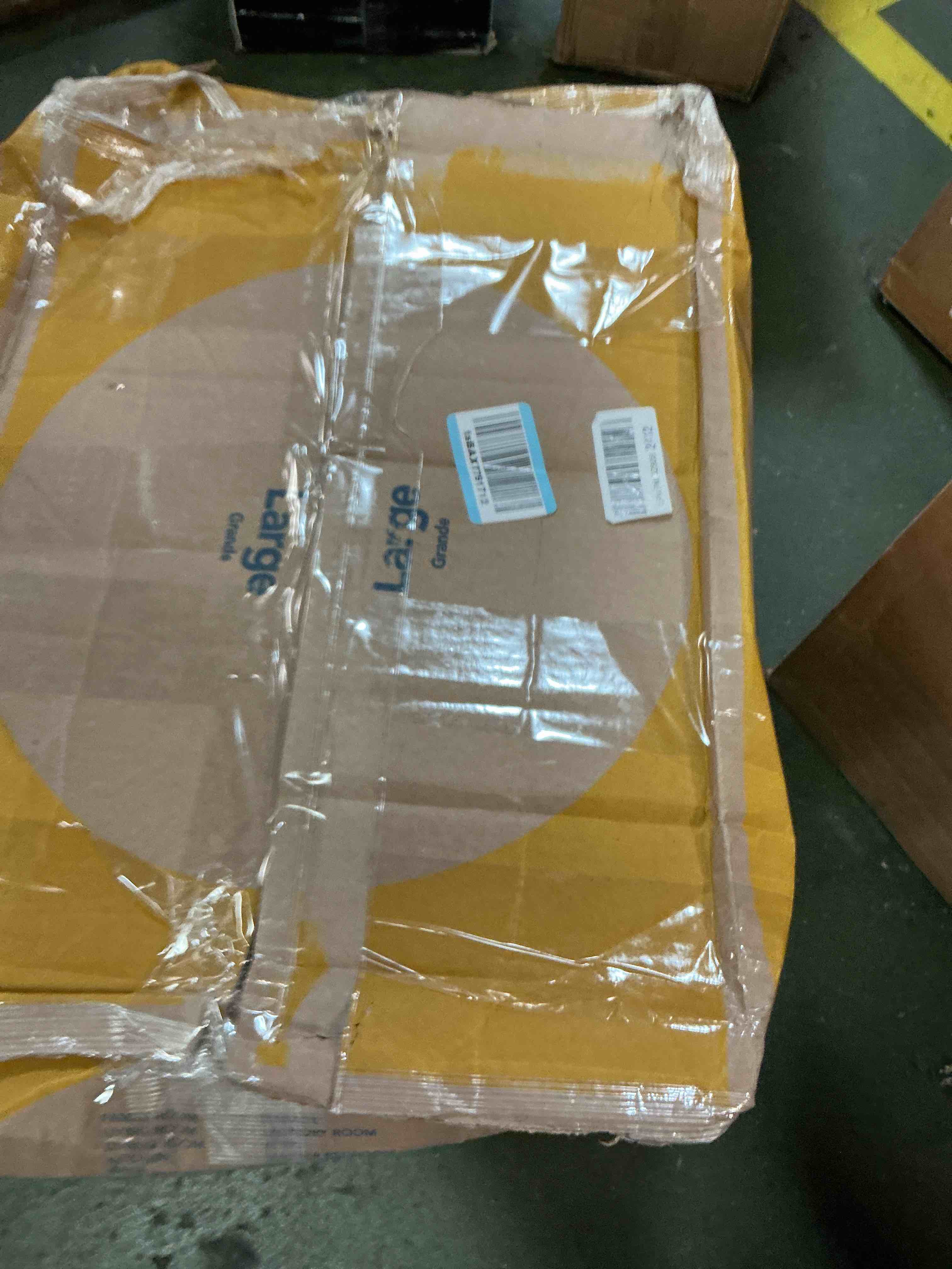 https://s3.amazonaws.com/lotting-images-prod/bidfta/TEA3501809_1751299363704.jpeg