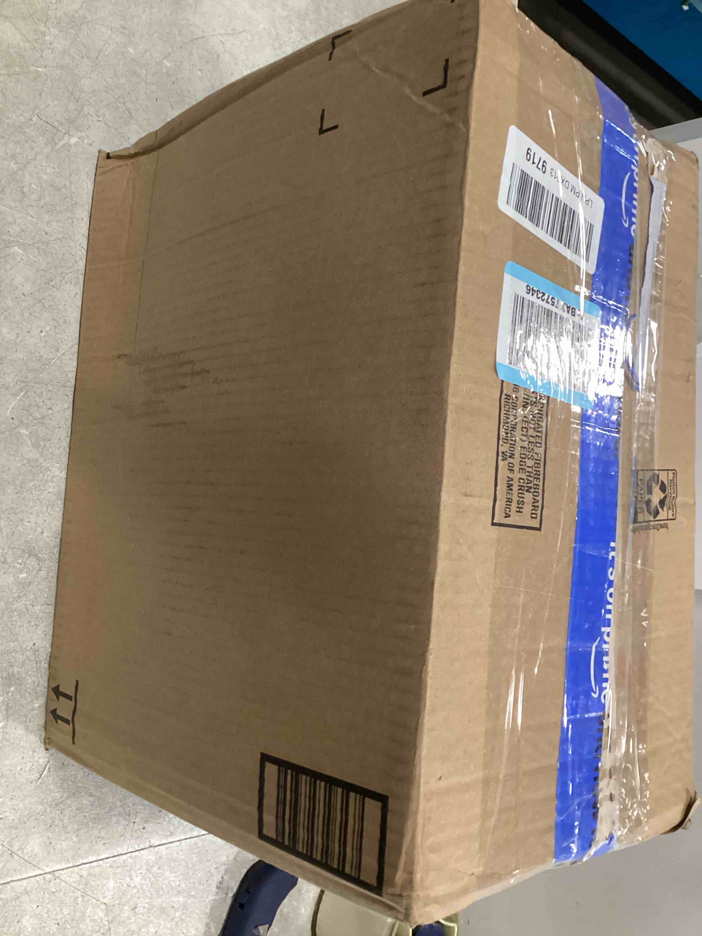 https://s3.amazonaws.com/lotting-images-prod/bidfta/TEA3502406_1751053039198.jpeg