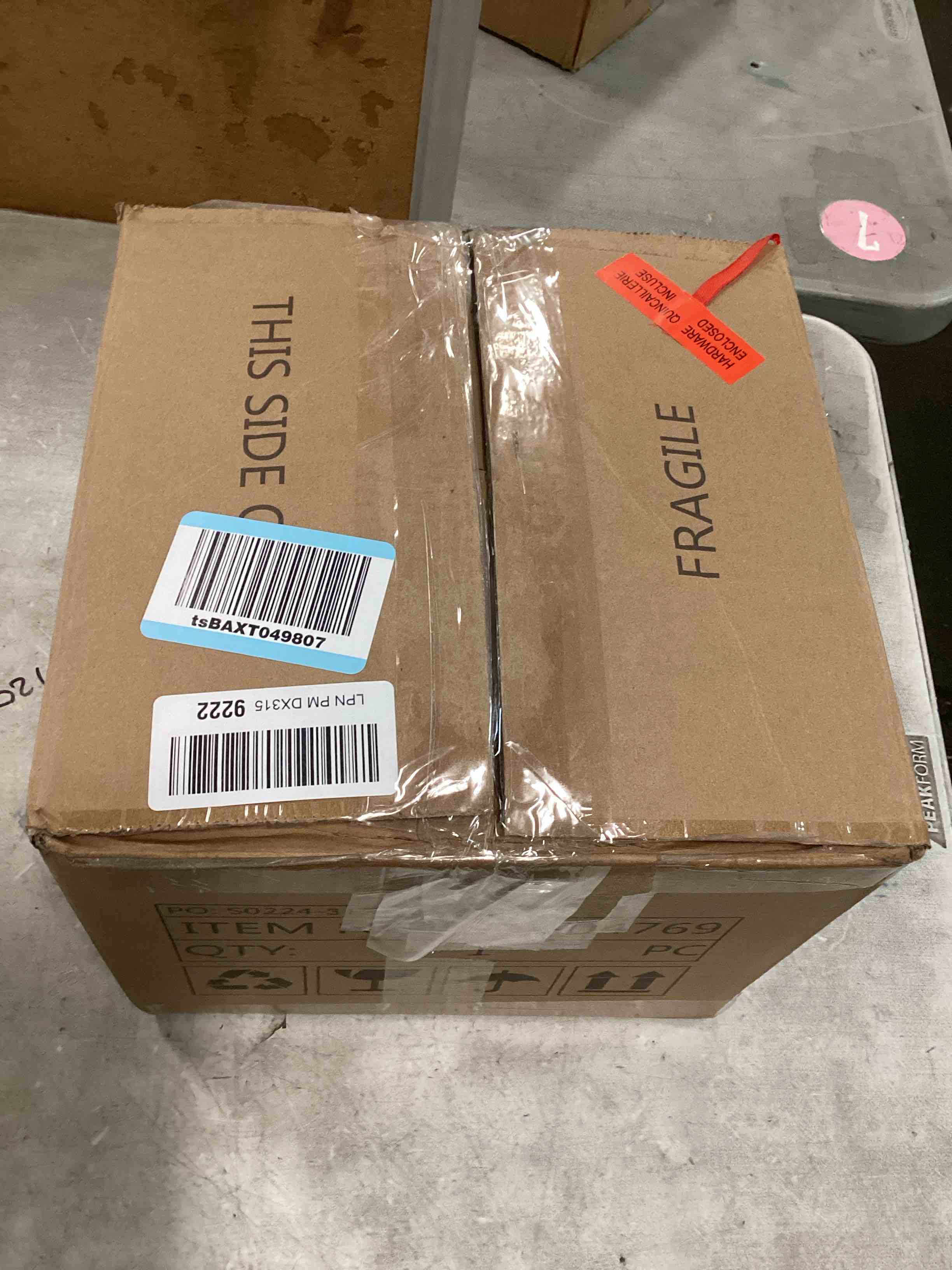 https://s3.amazonaws.com/lotting-images-prod/bidfta/TEA3505055_1750942845689.jpeg